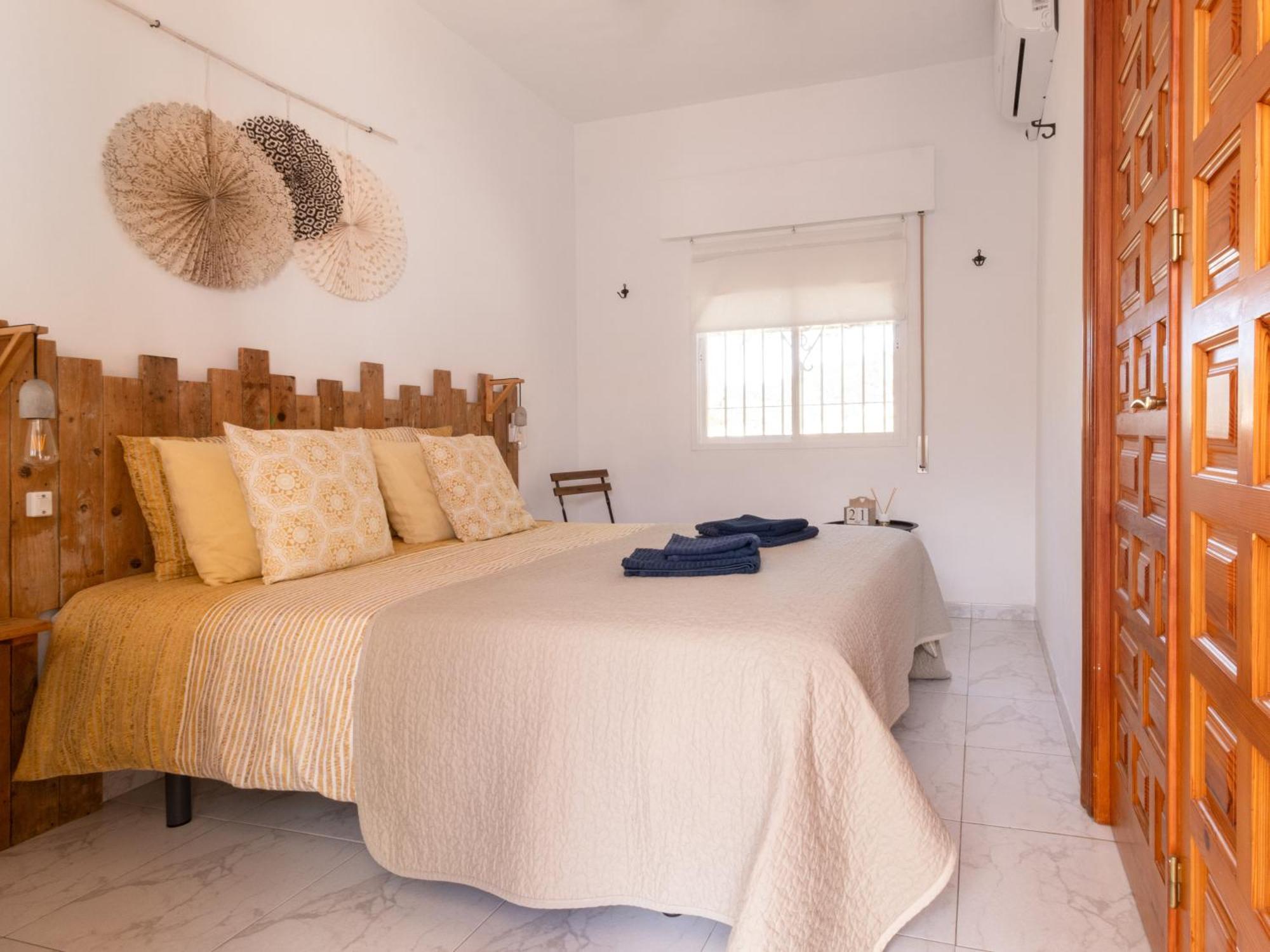 Double Room Private Bathroom