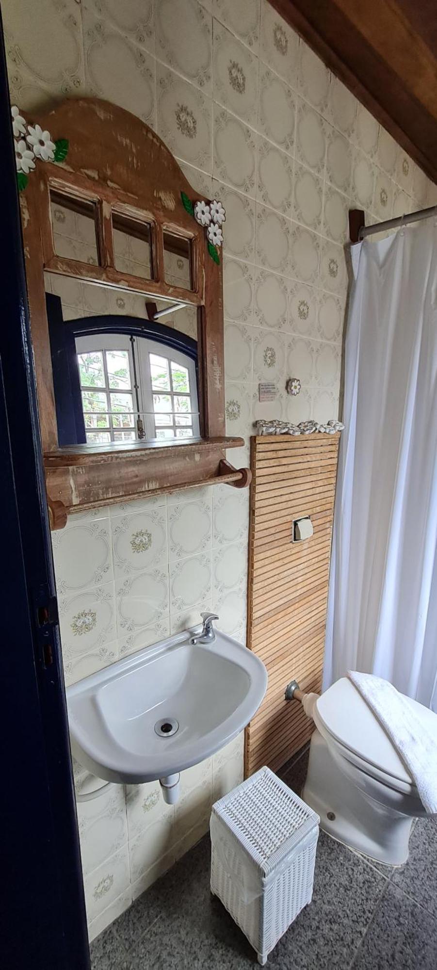 Double Room Private Bathroom