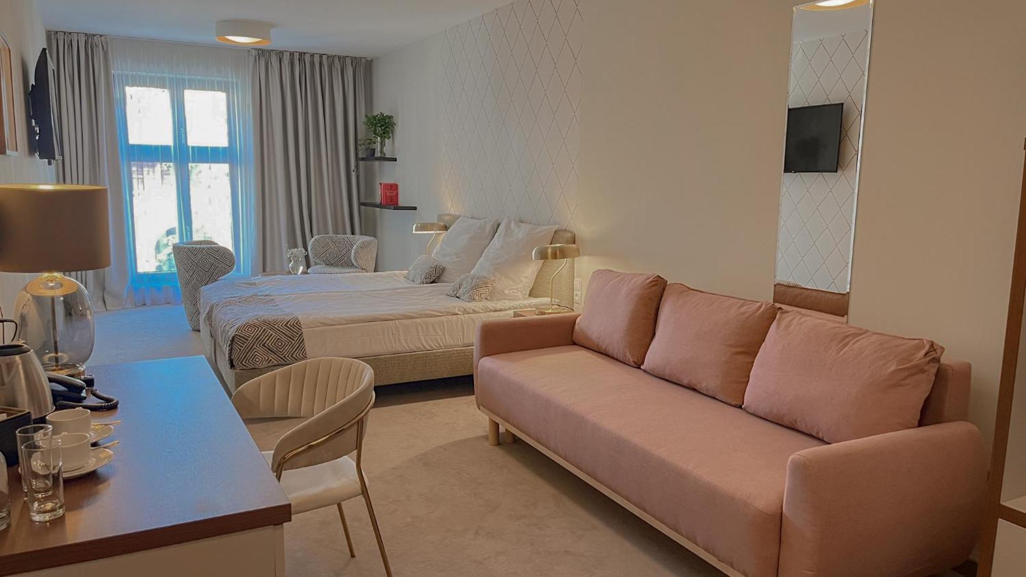 Comfort Triple Room