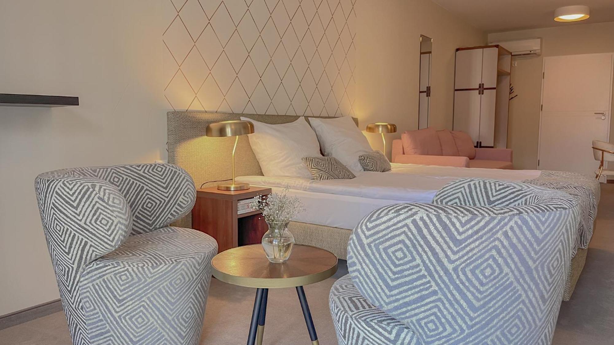 Comfort Triple Room
