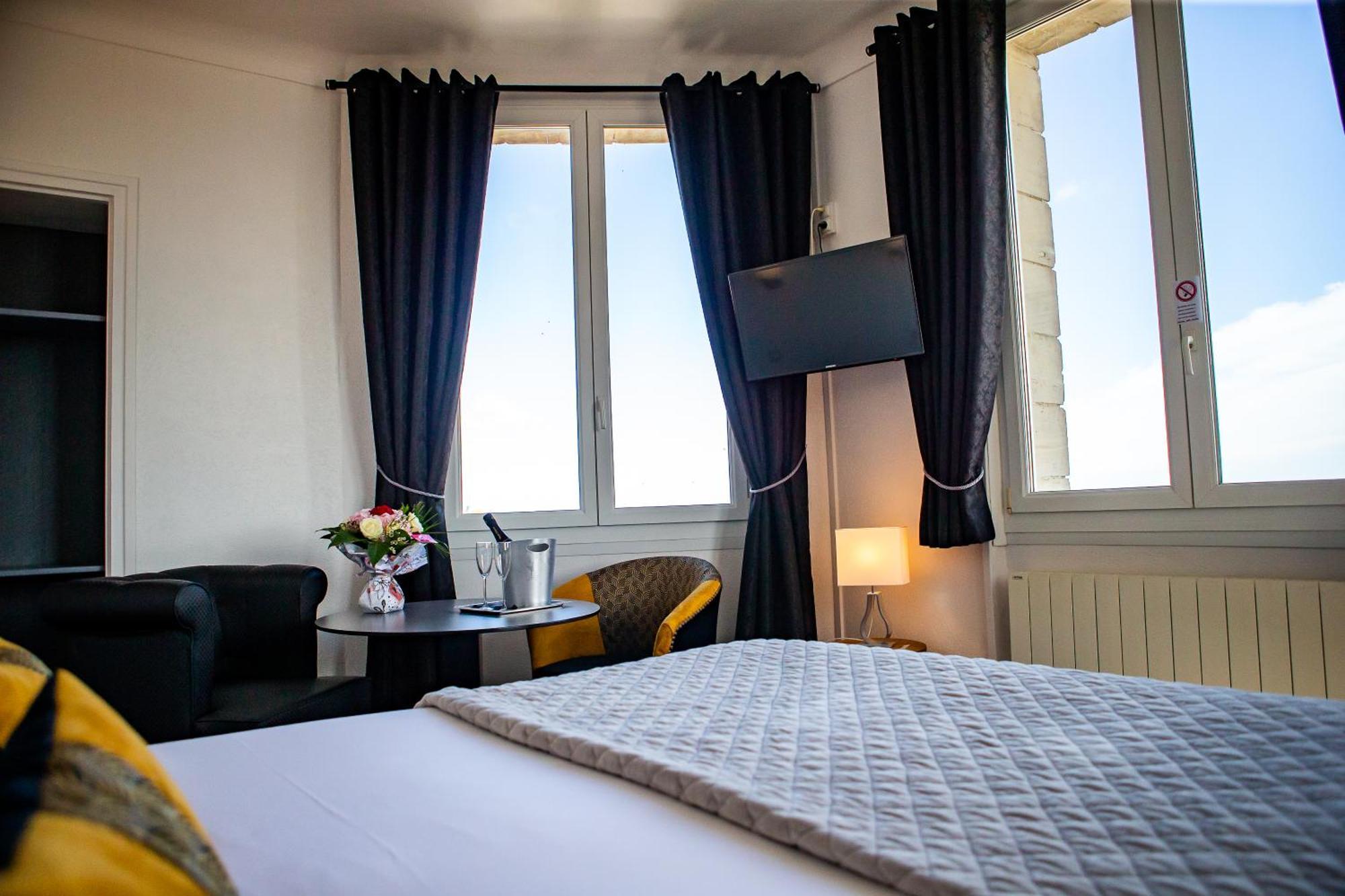 Superior Queen Room