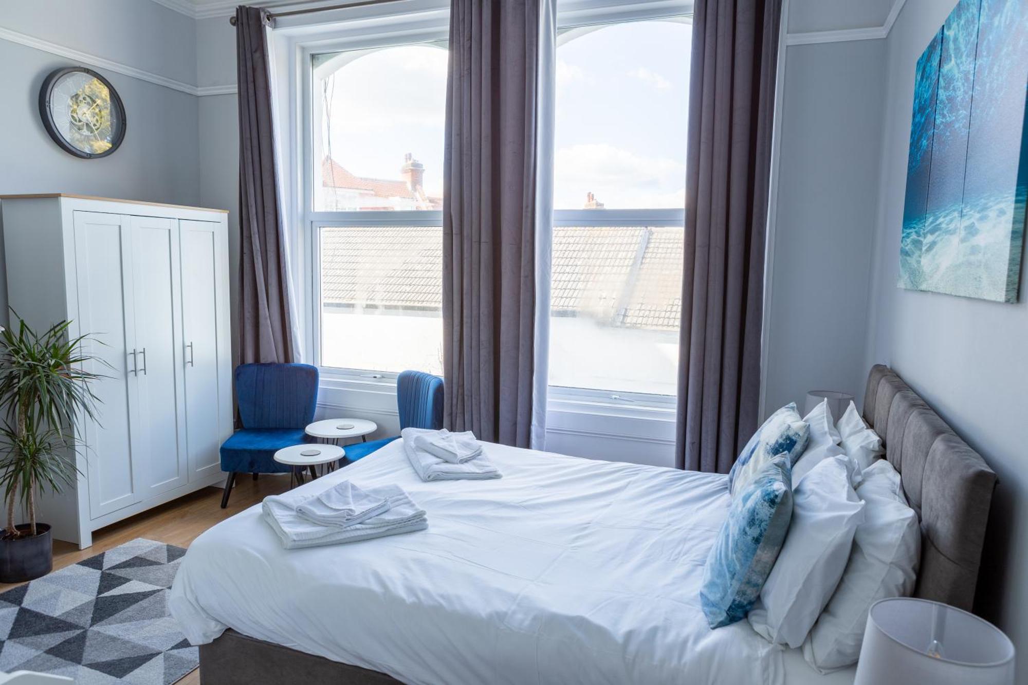 Superior King Room