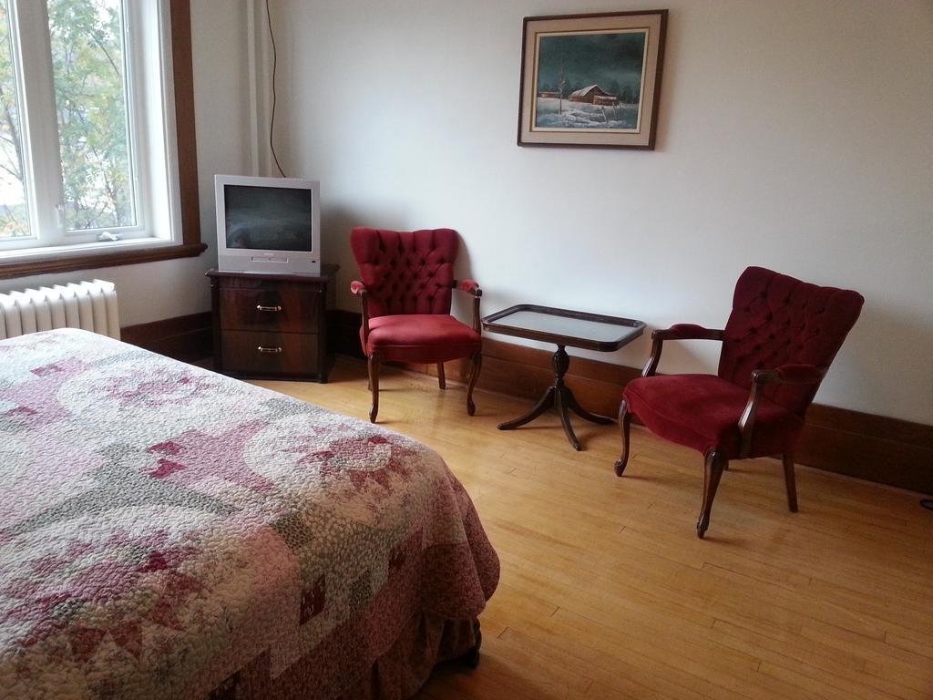 Queen Room,173934462:JPEG