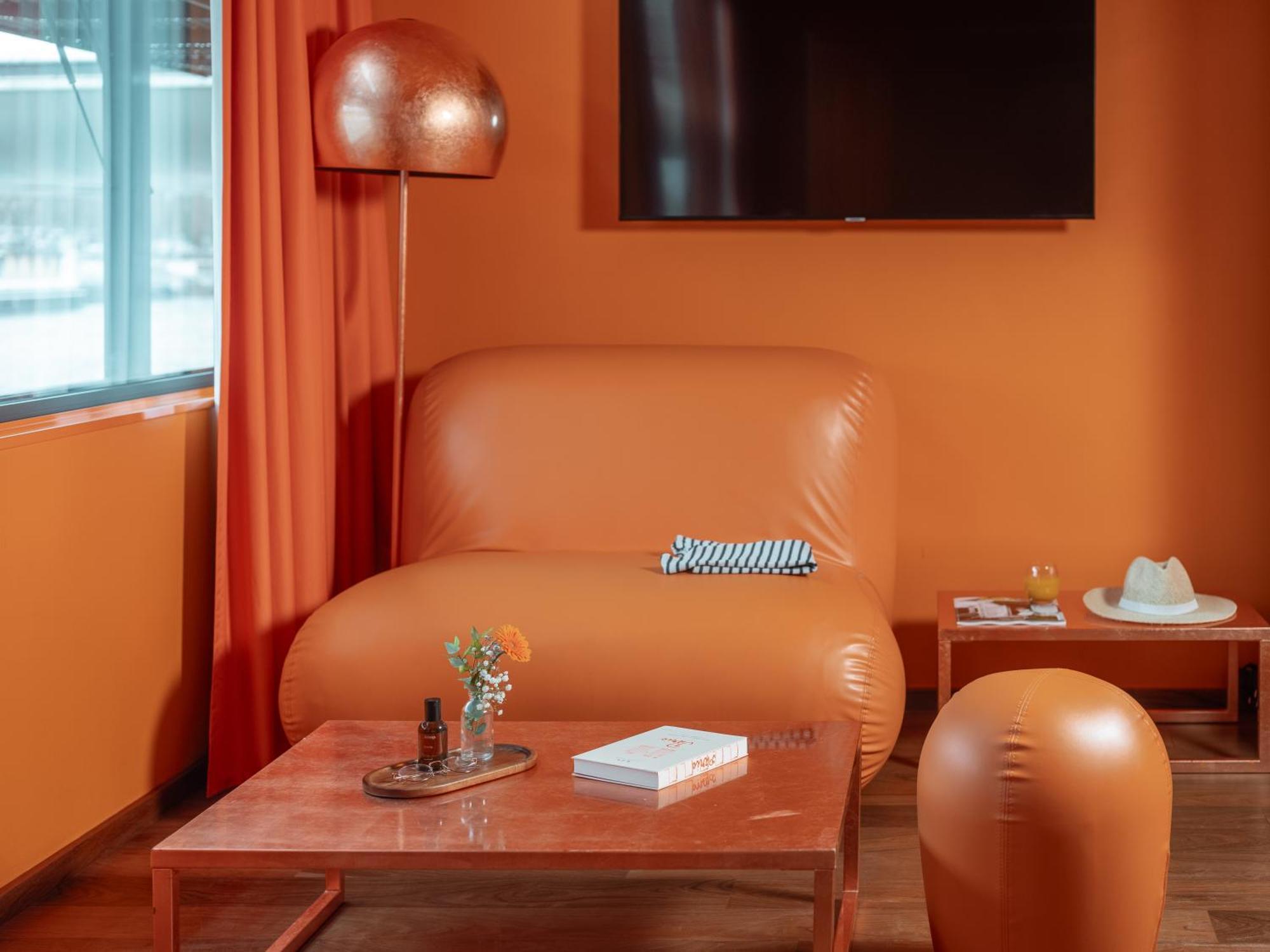 Designer Sunset Suite