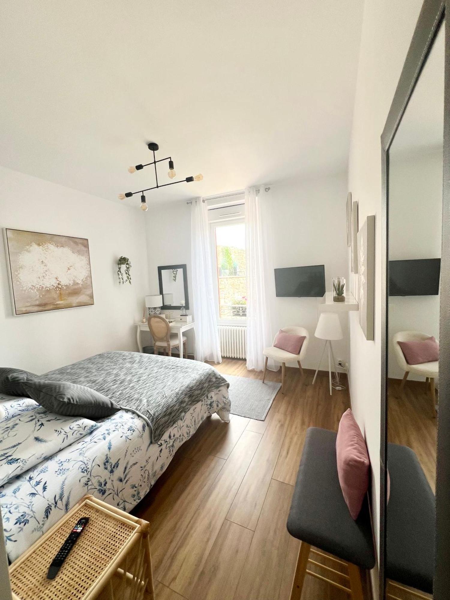 Chambre Double - Vue sur Jardin