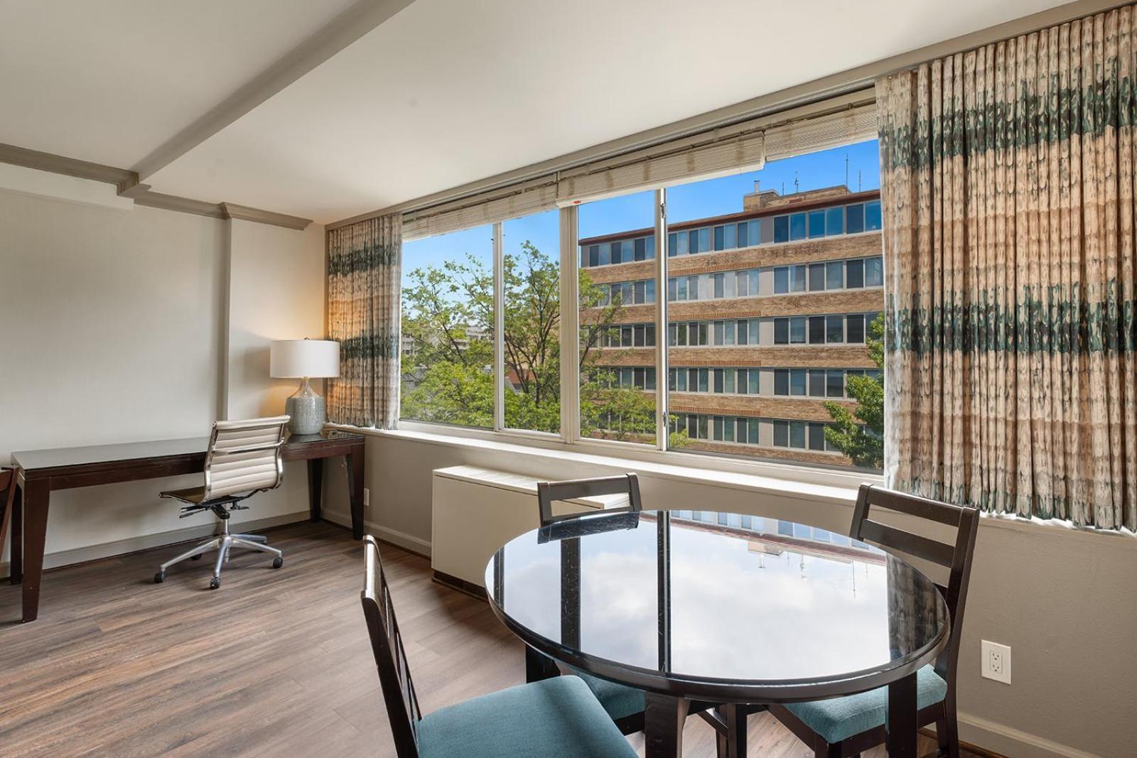 Standard Double Suite