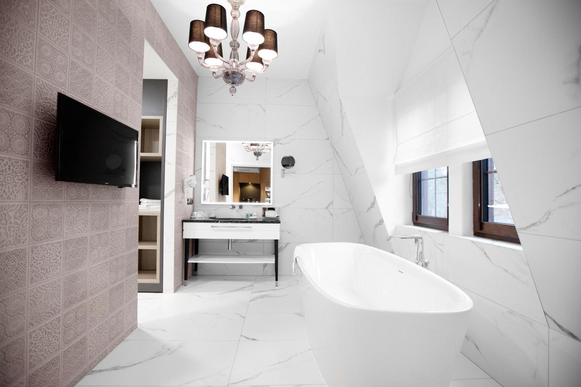 Royal Apartment
