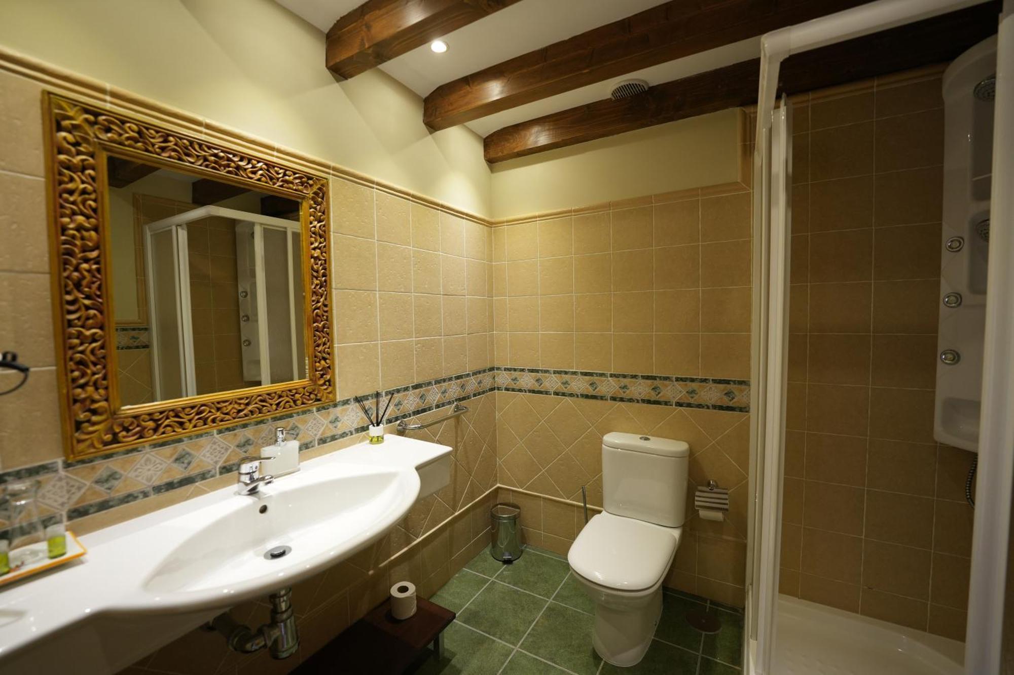 Habitación Doble con ducha