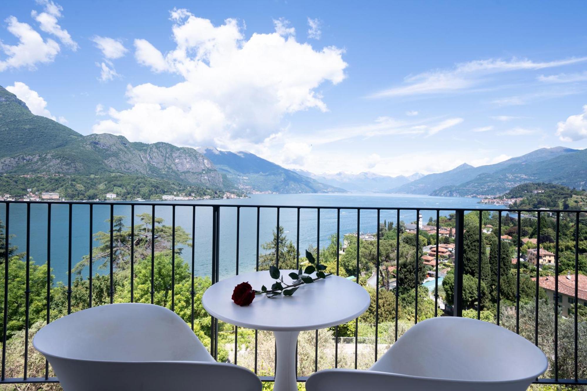 Deluxe Double or Twin Room Lake View