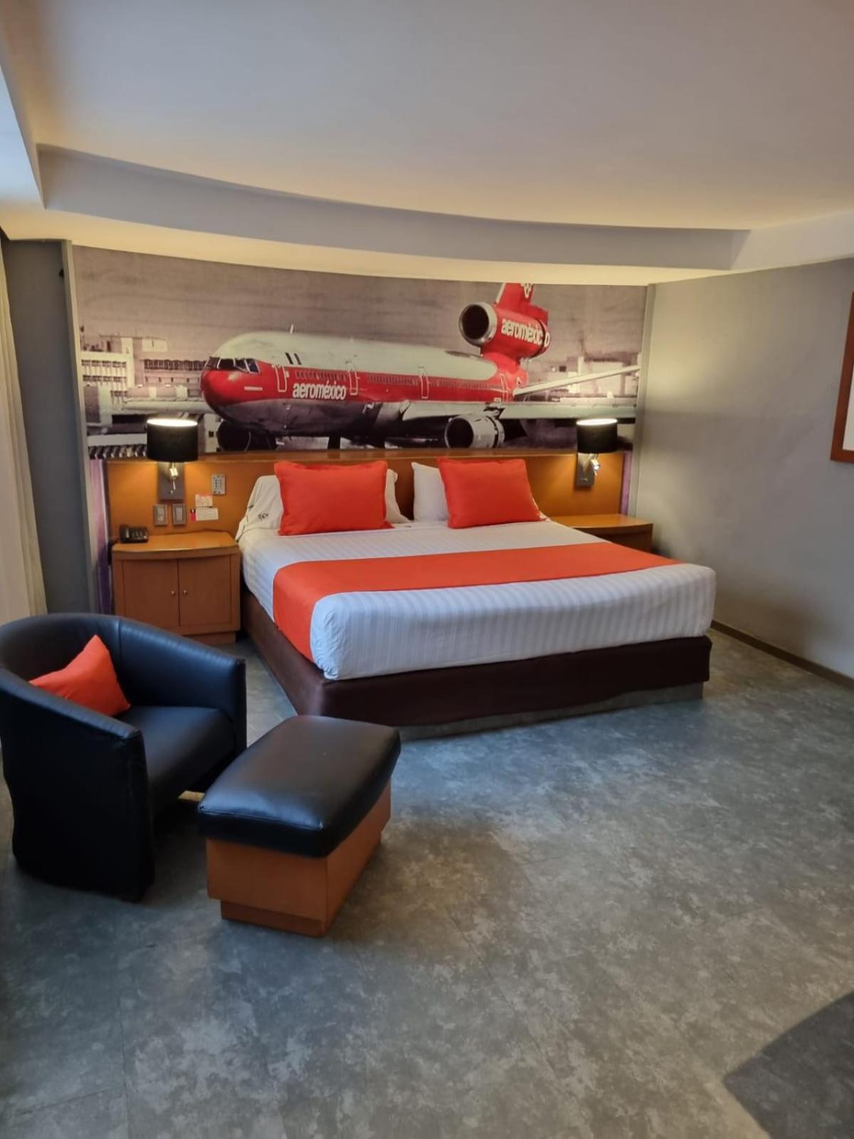 Standard Suite,1604783511:JPEG