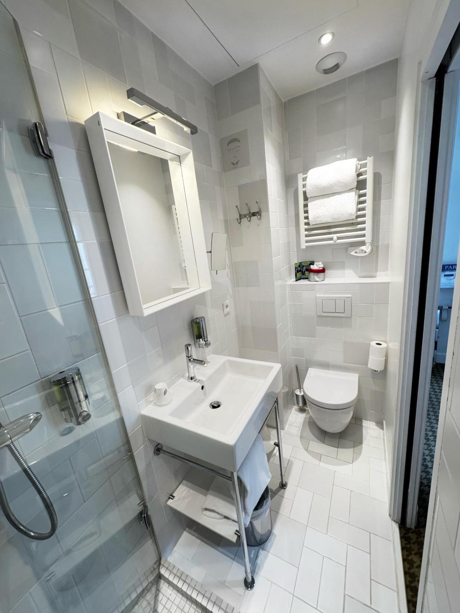 Single Room,1605375386:JPEG