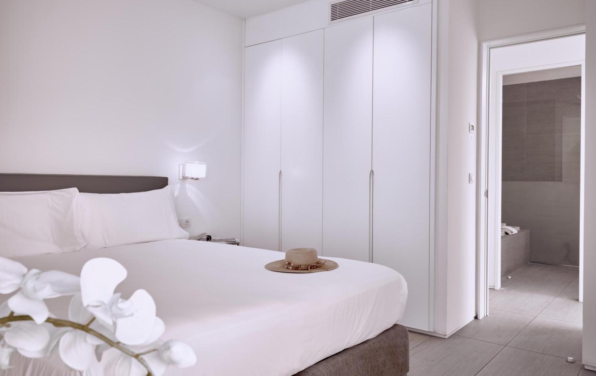 Suite 1 Chambre Divinity Lago avec Jacuzzi - Vue sur Mer