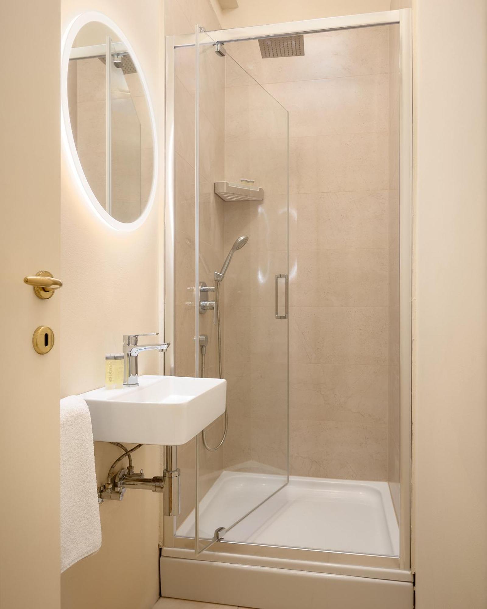 Three-Bedroom Superior Apartment