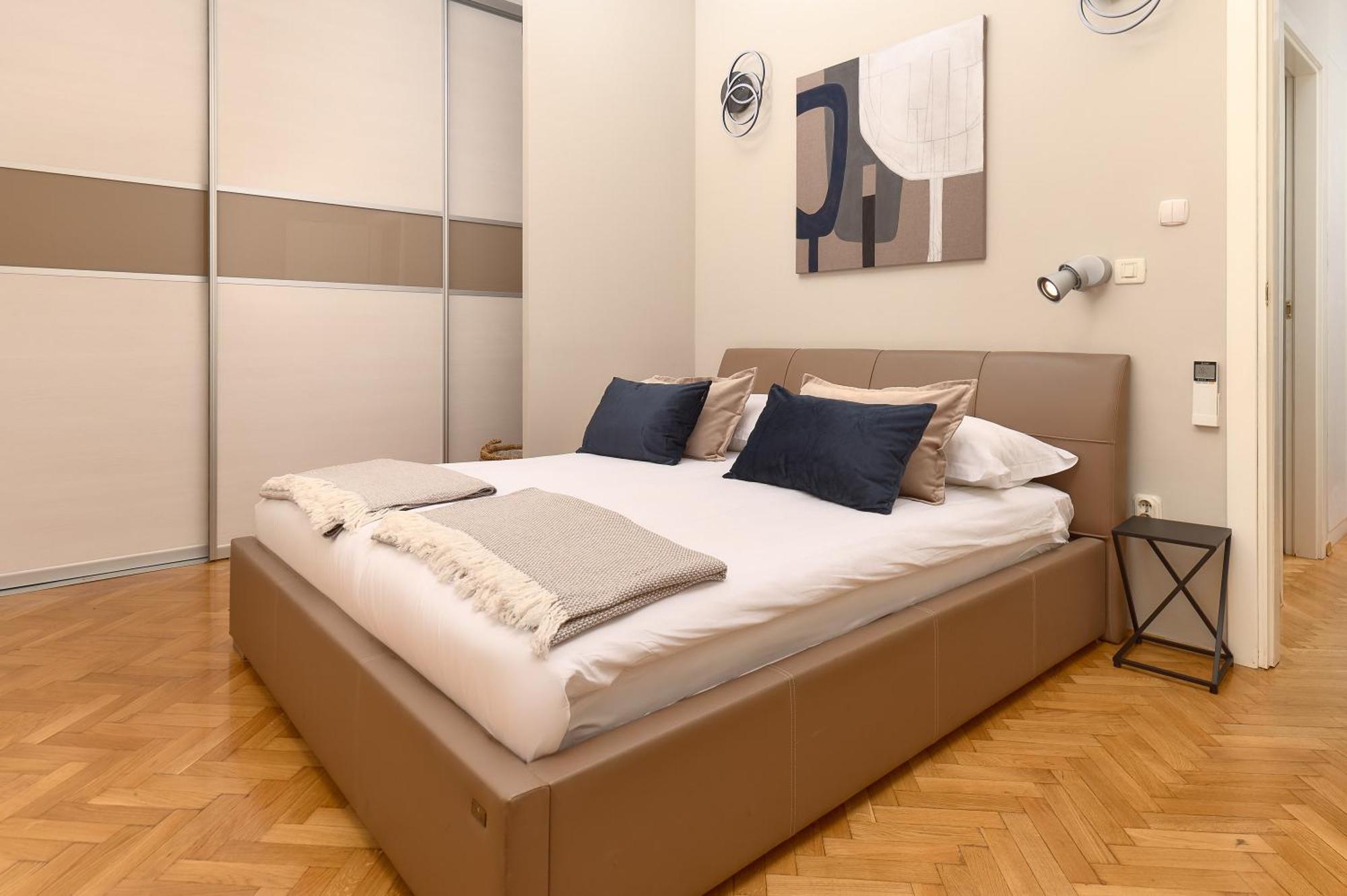 Three-Bedroom Superior Apartment