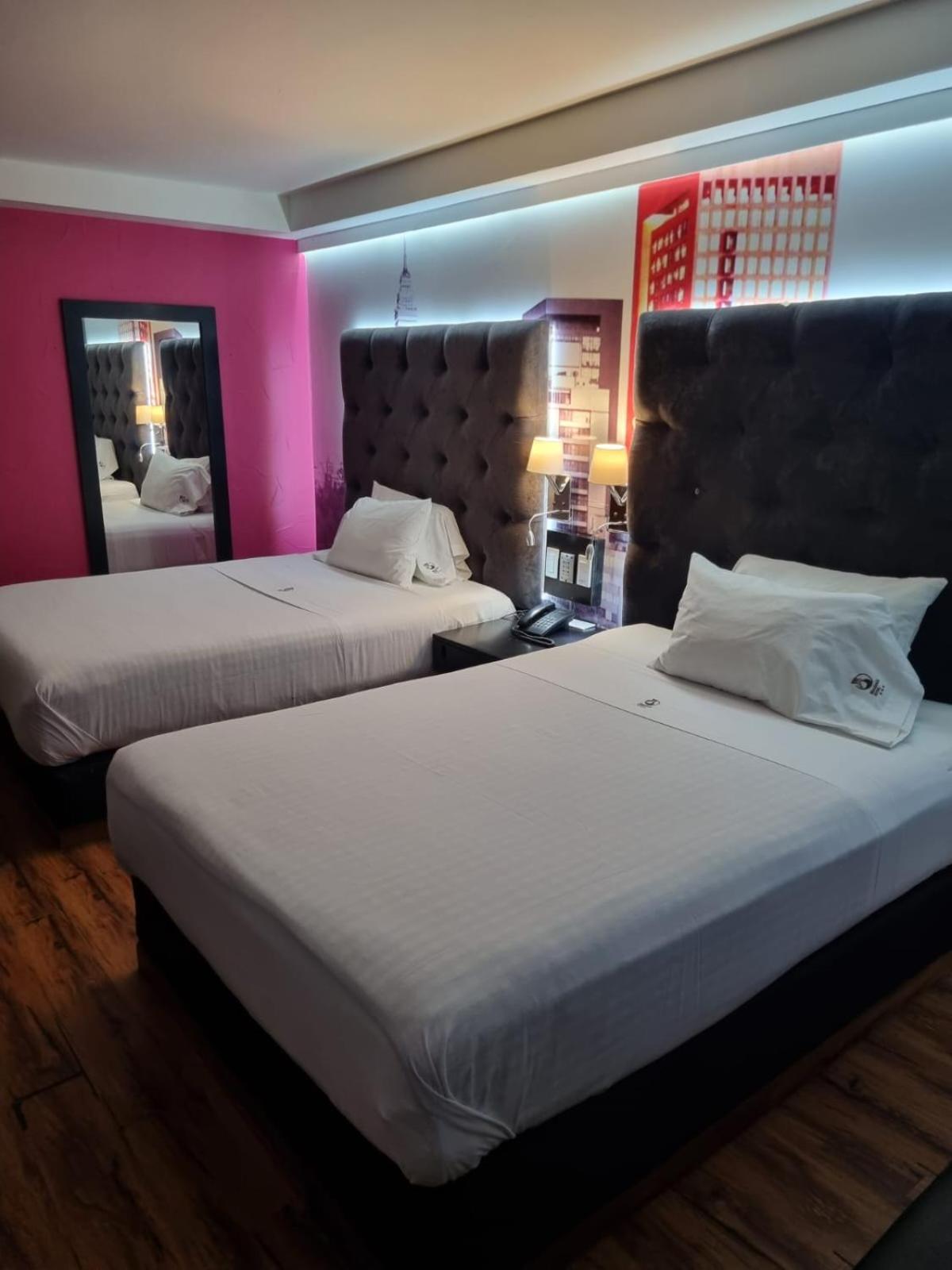 Standard Double Room with Two Double Beds,1608309963:JPEG