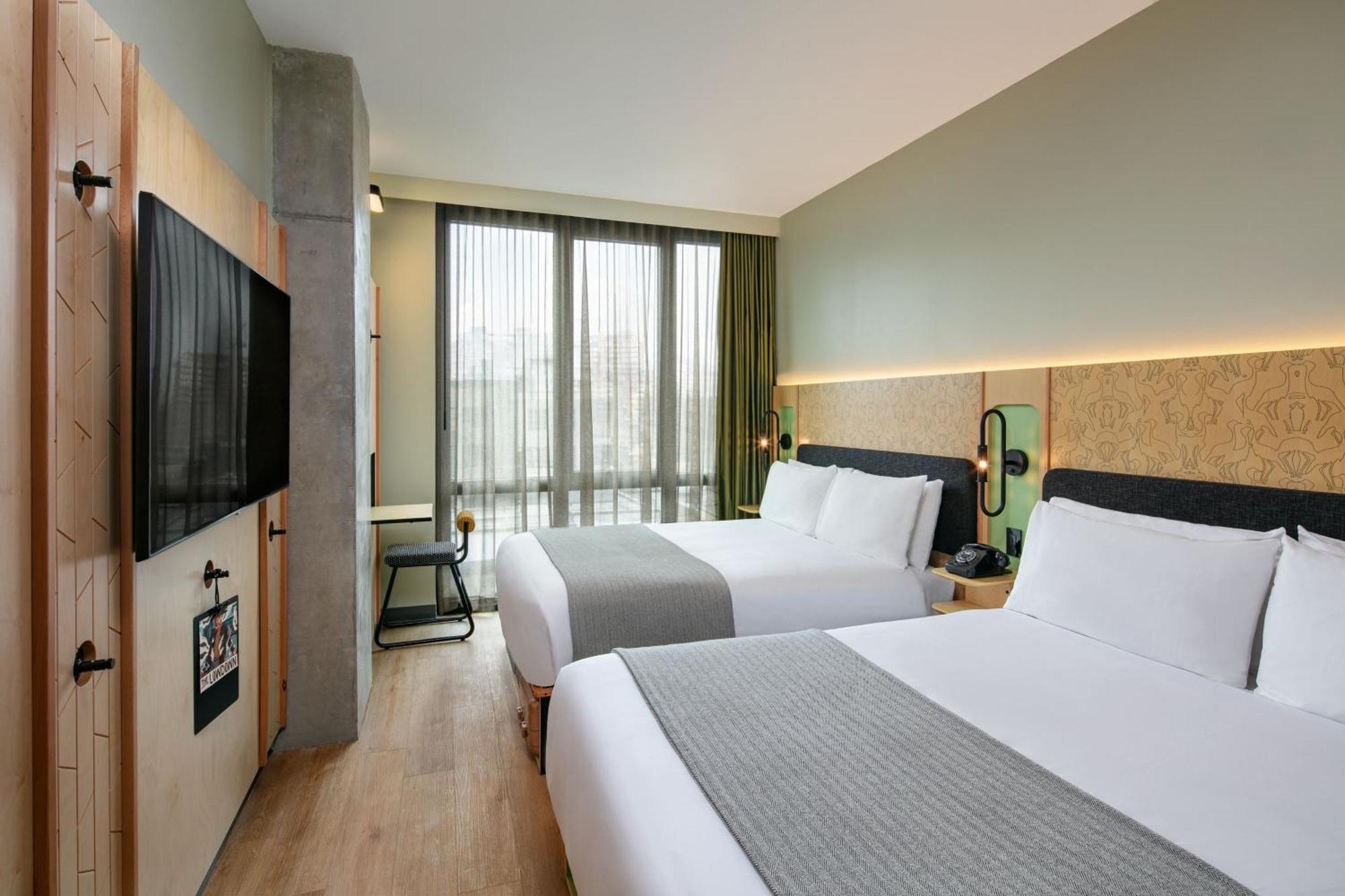 Queen Room with Two Queen Beds and City View
