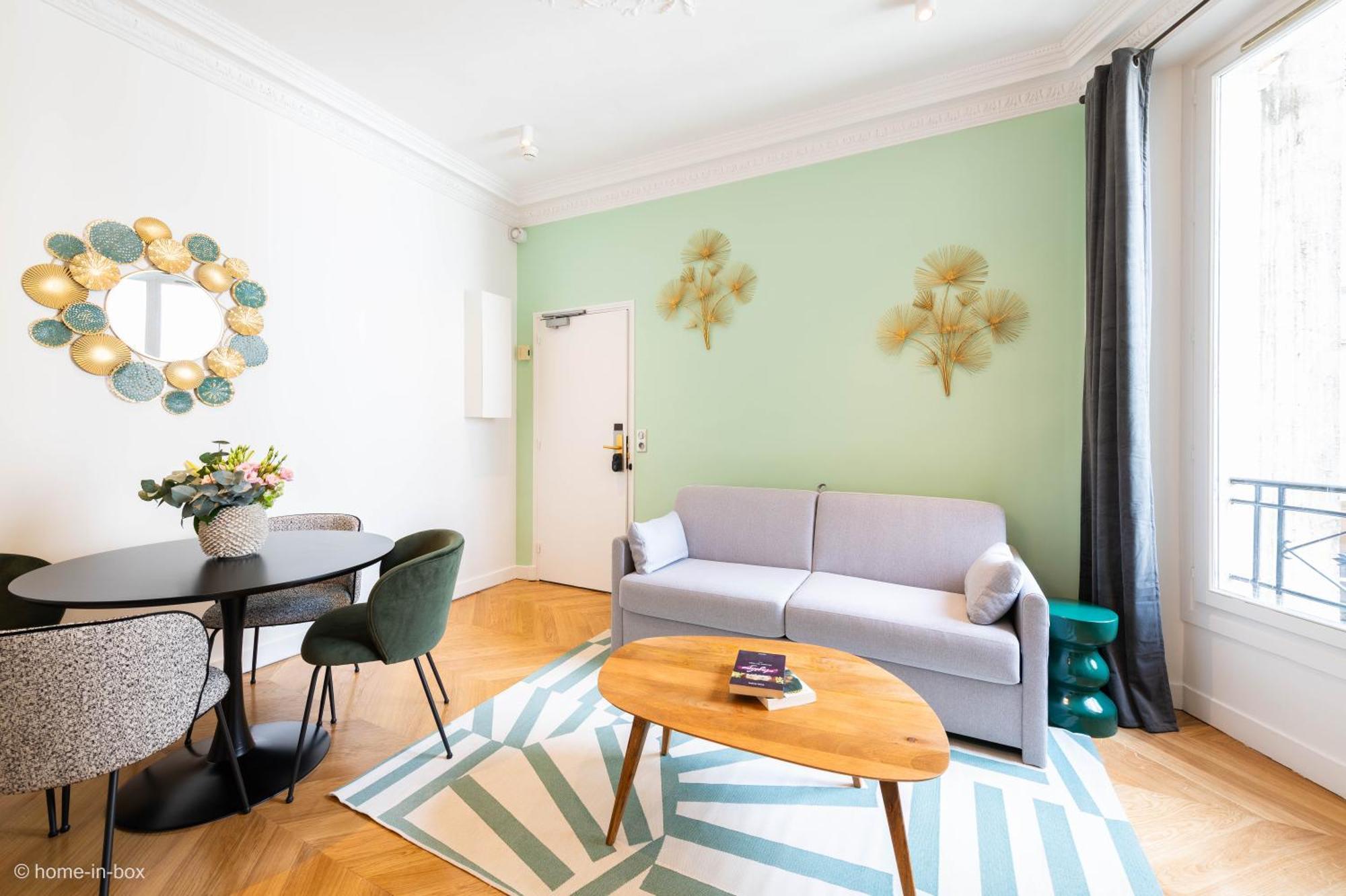 One-Bedroom Apartment
