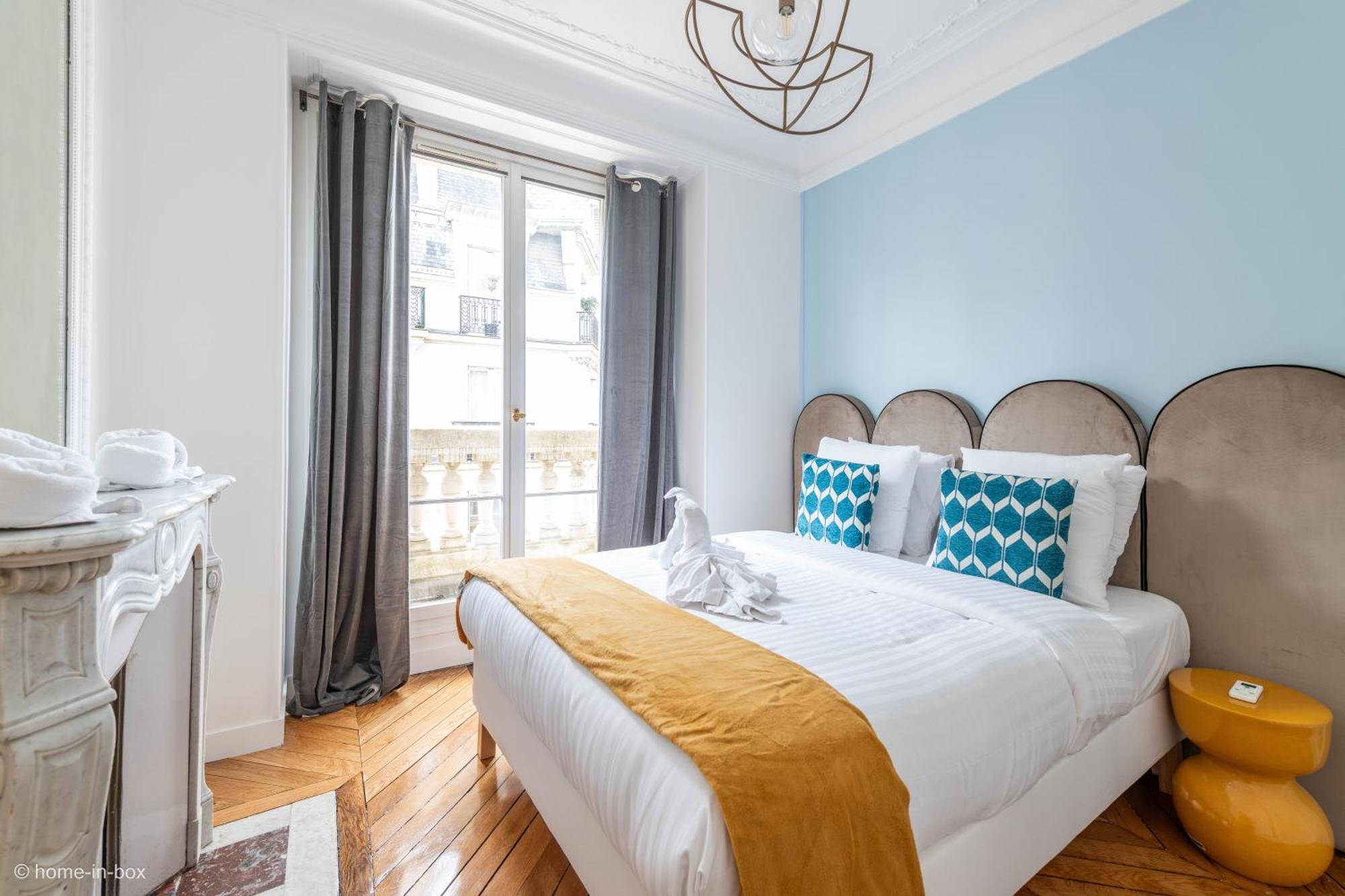 One-Bedroom Apartment City View