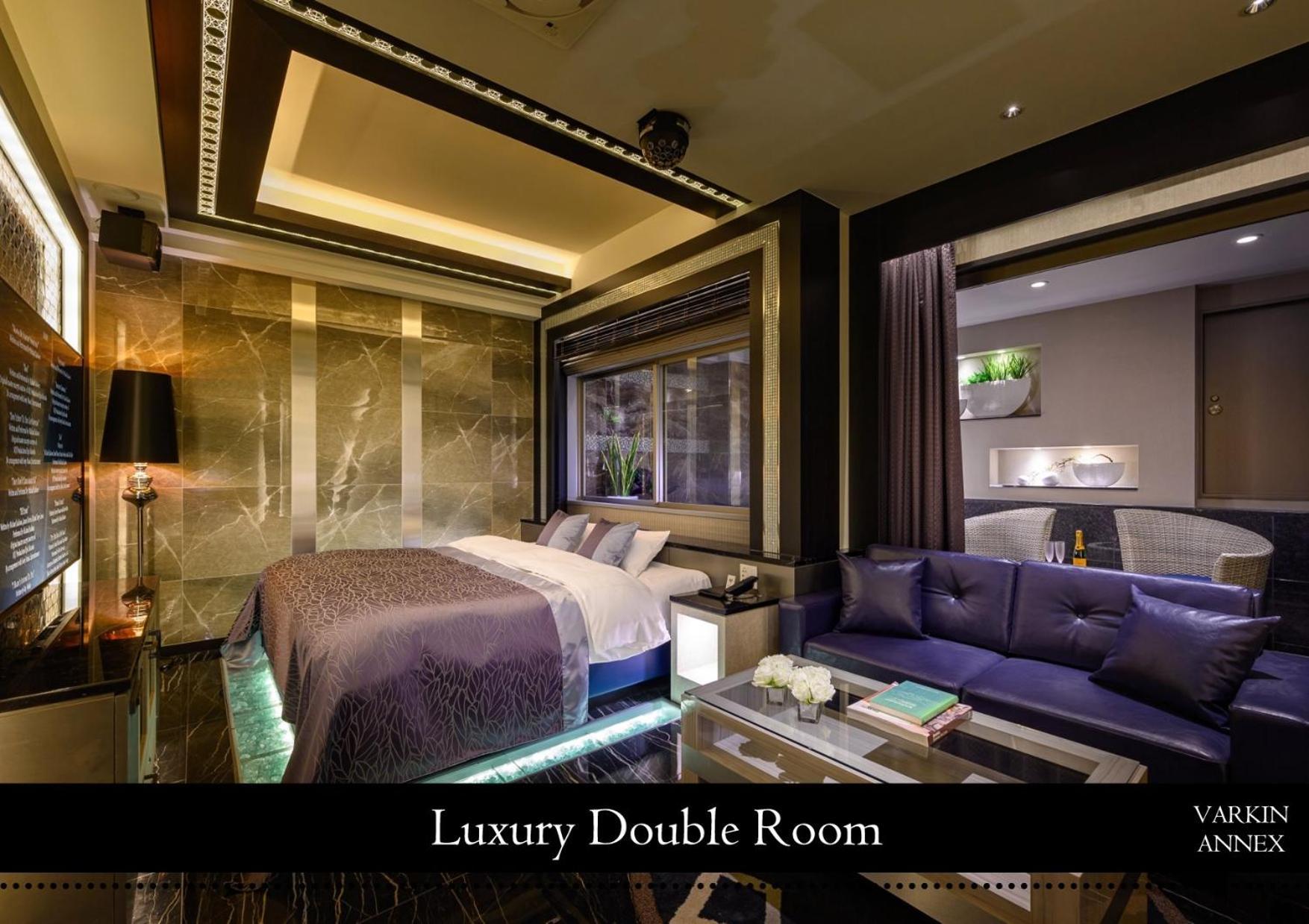 King Room Garden View