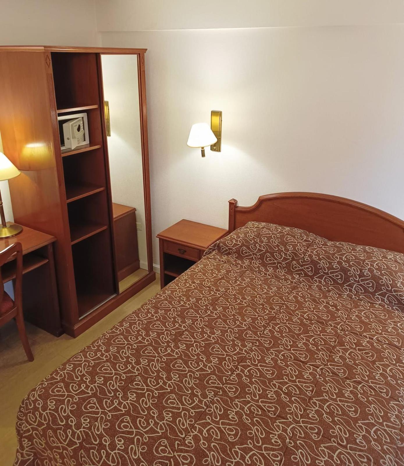 Quarto Individual Standard
