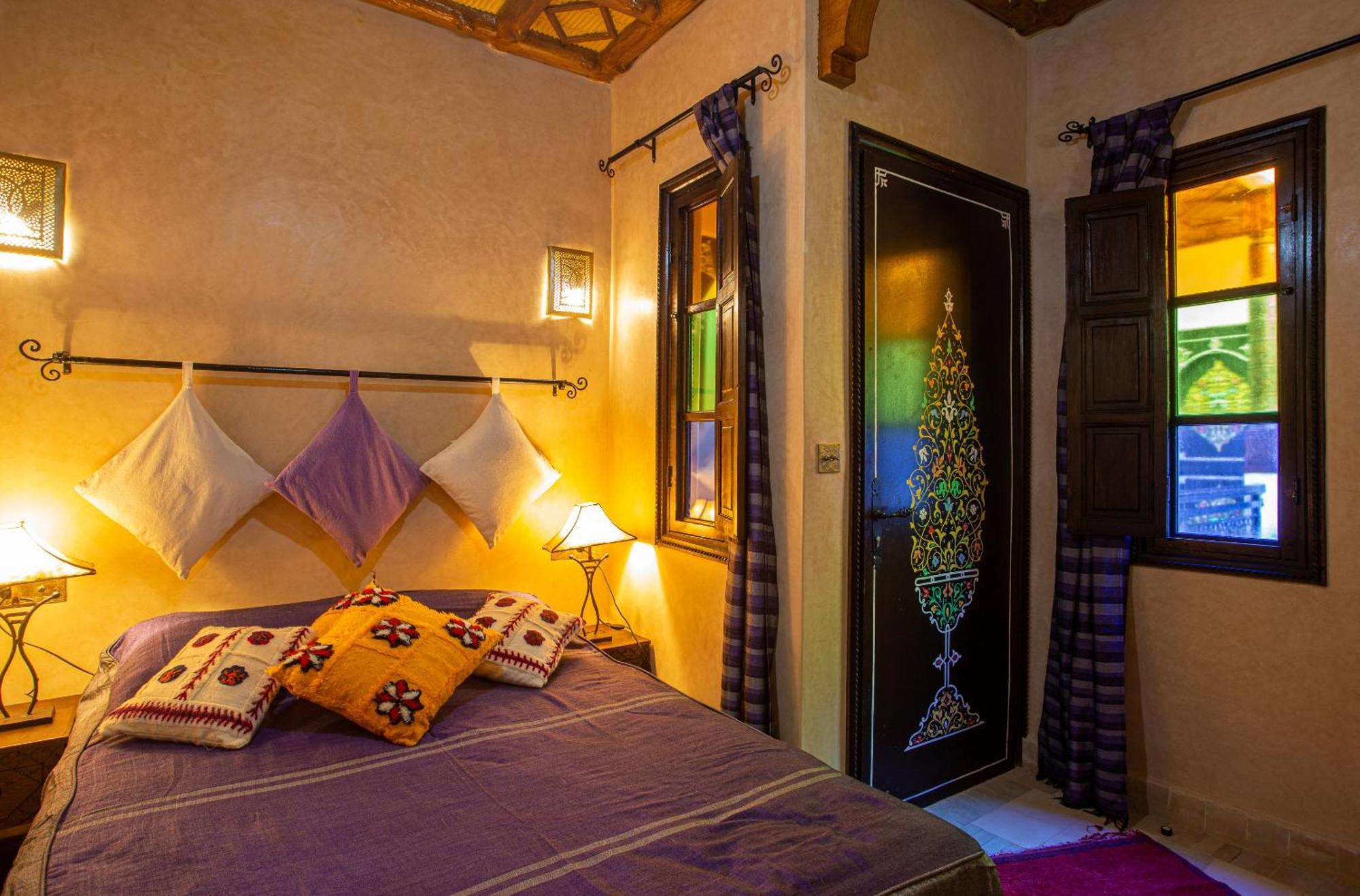 Double Room Private Bathroom