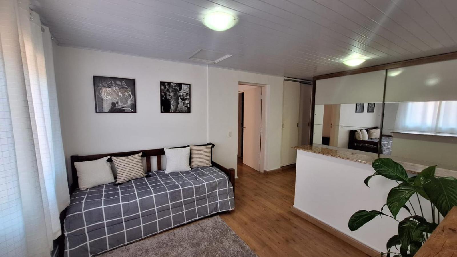 Quarto Família
