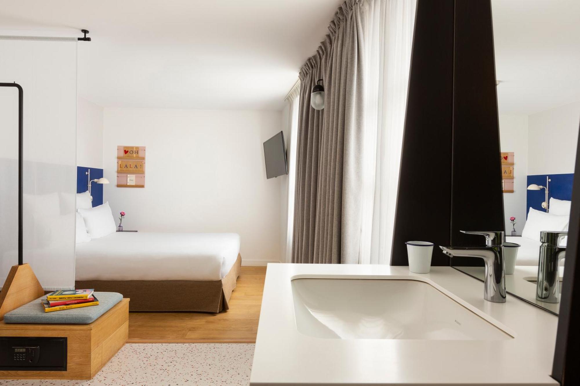 Double Room view on Courtyard without lift