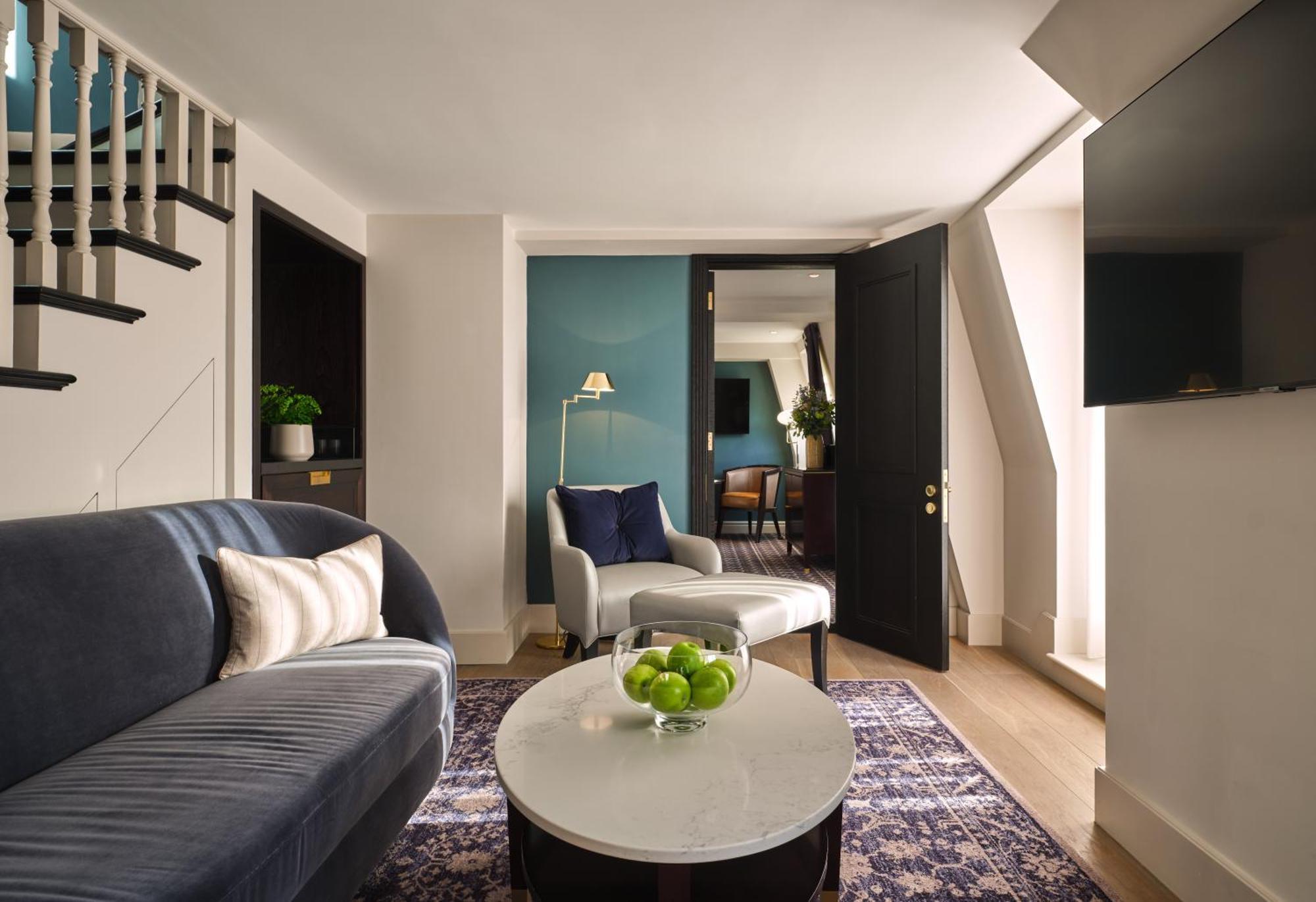 Suite with Terrace,1613662540:JPEG