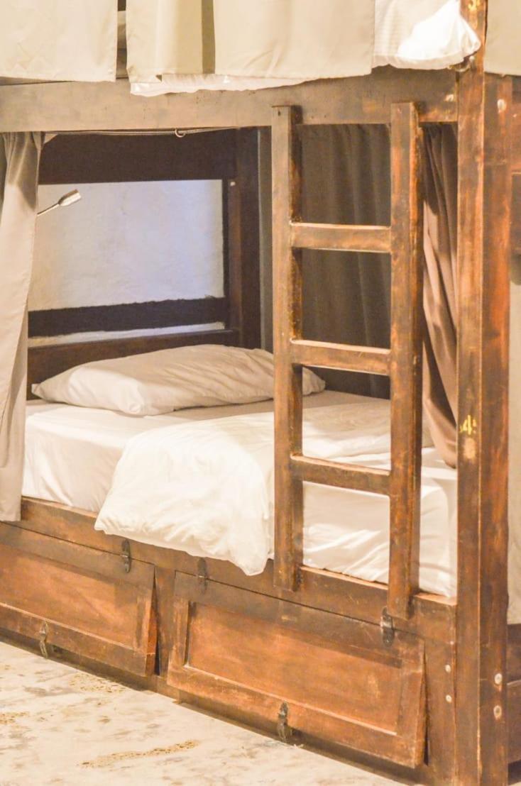 Bed in 6-Bed Mixed Dormitory Room