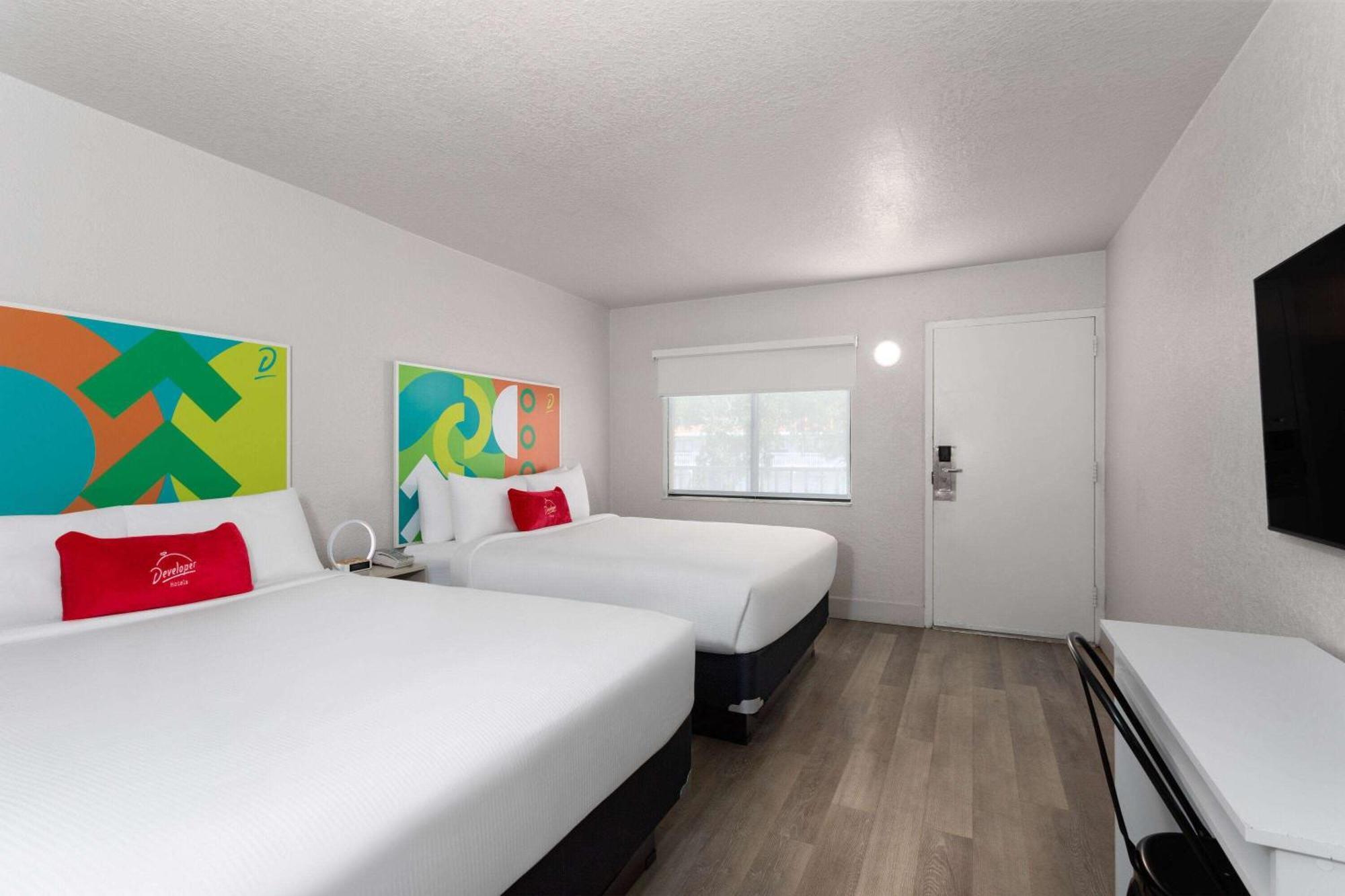 Queen Room Two Queen Beds Non-Smoking