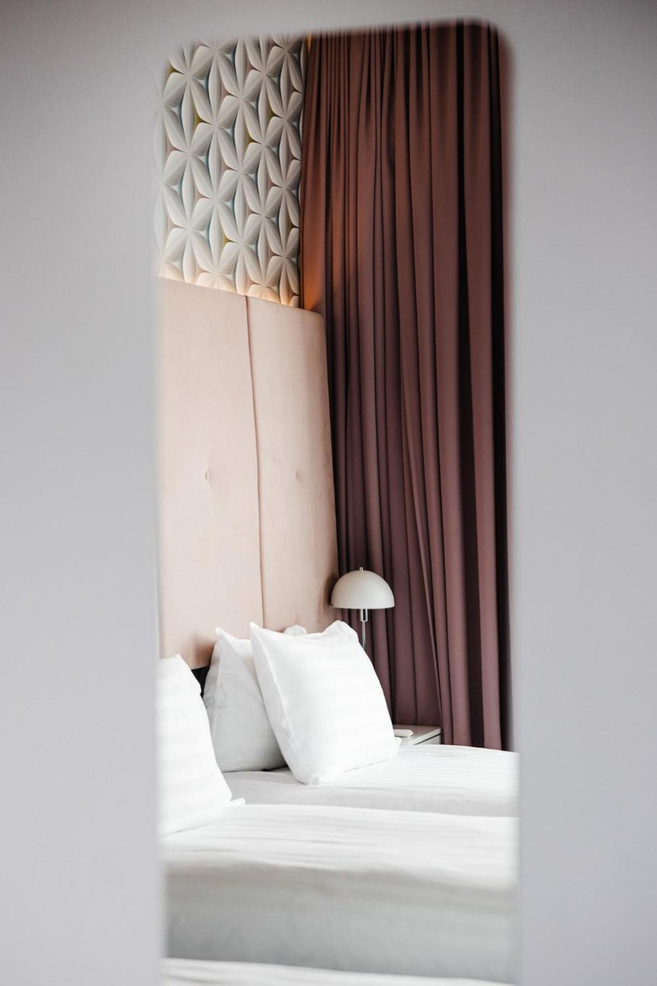 Triple Room,1615408916:JPEG