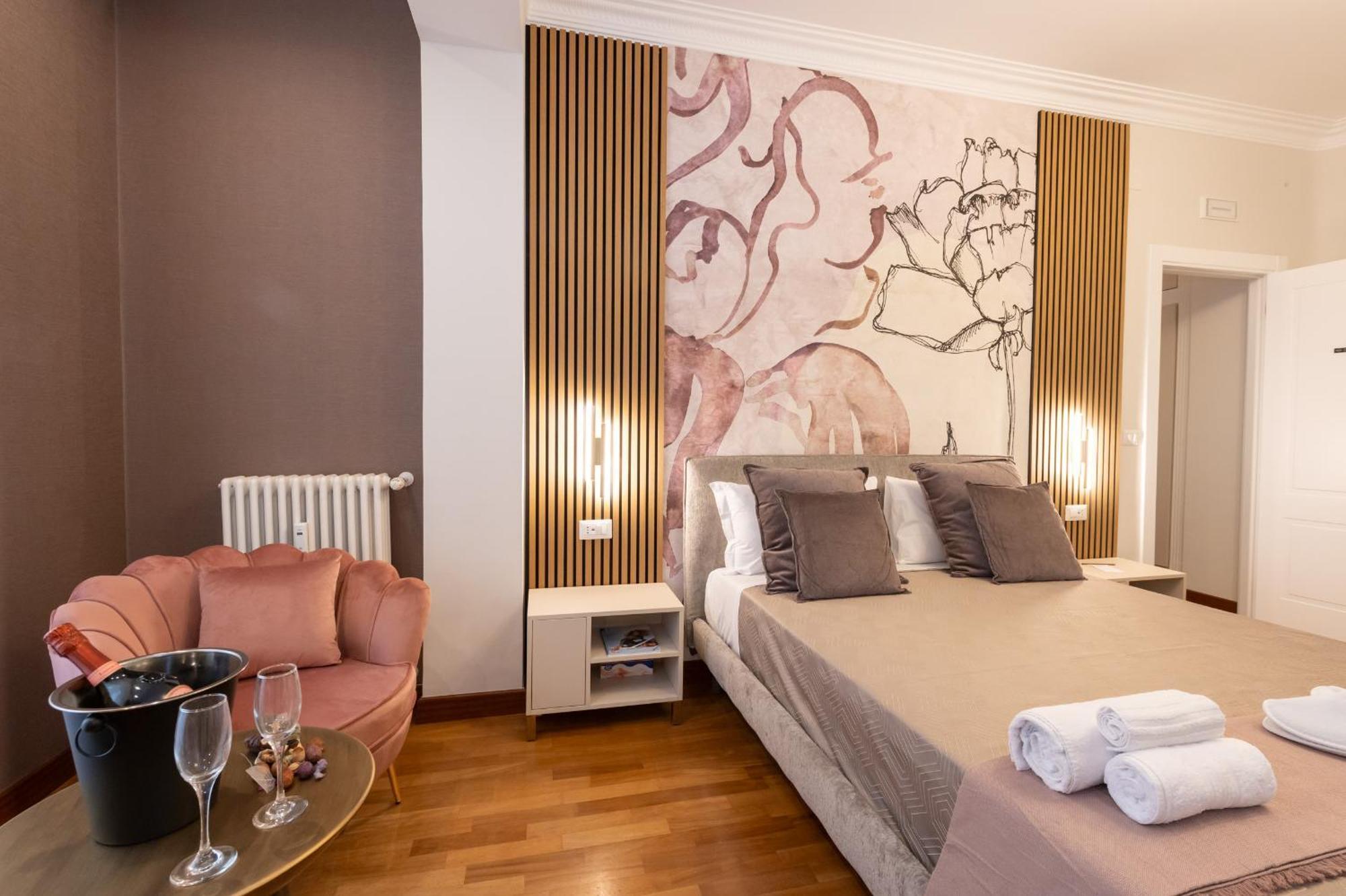 Deluxe Quadruple Room