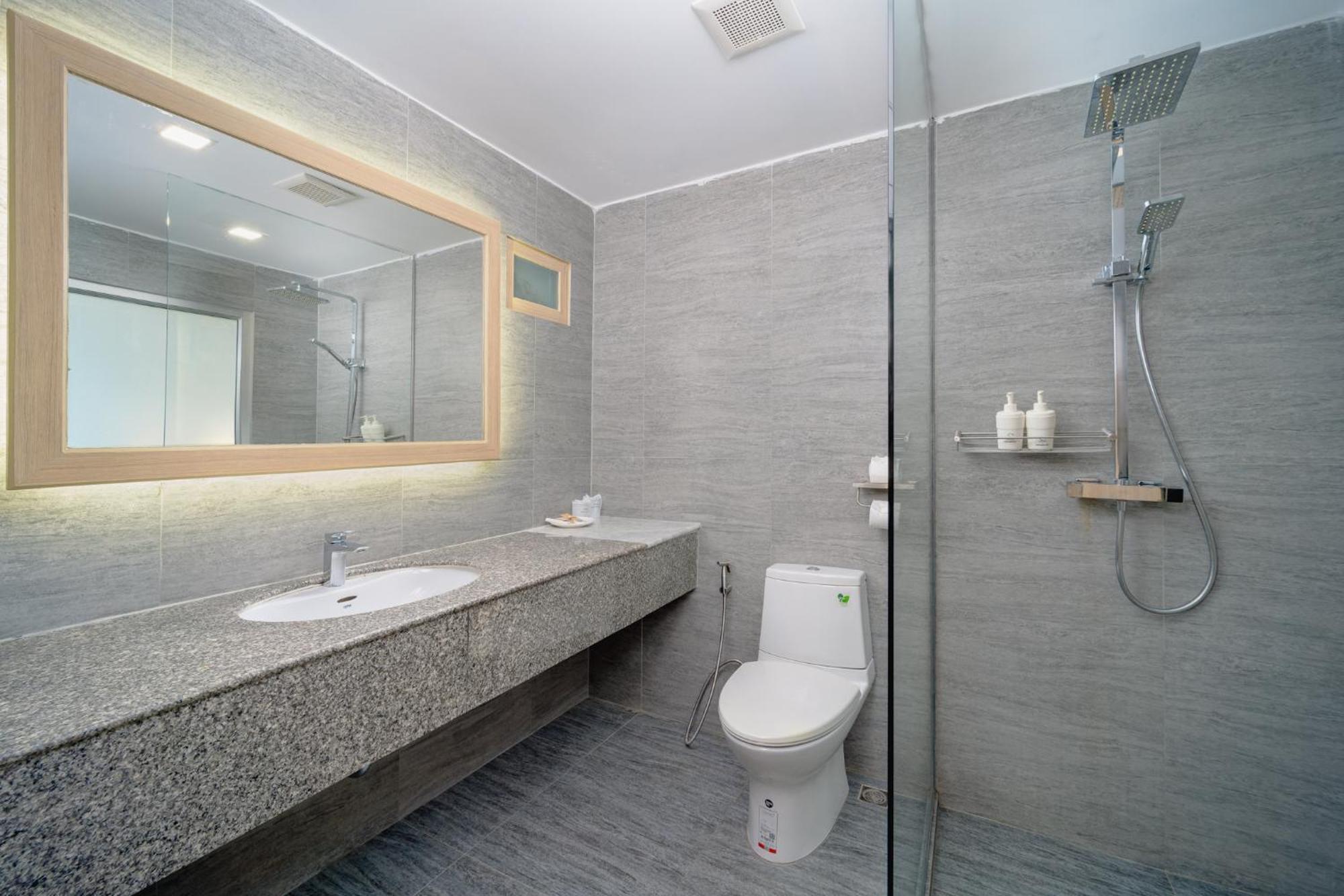 Quarto Grand Deluxe com Cama de Casal ou 2 de Solteiro