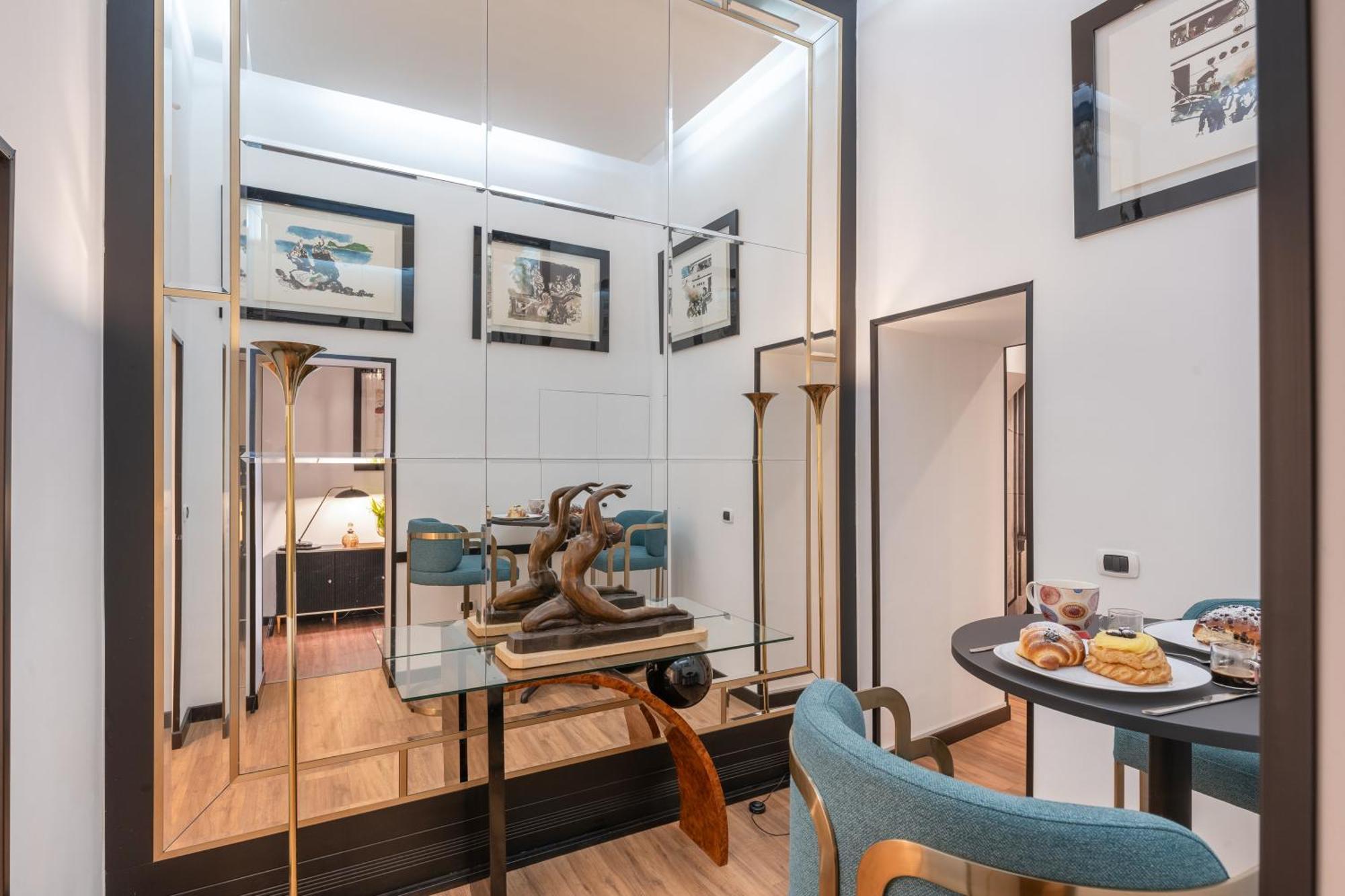 Two-Bedroom Deluxe Apartment