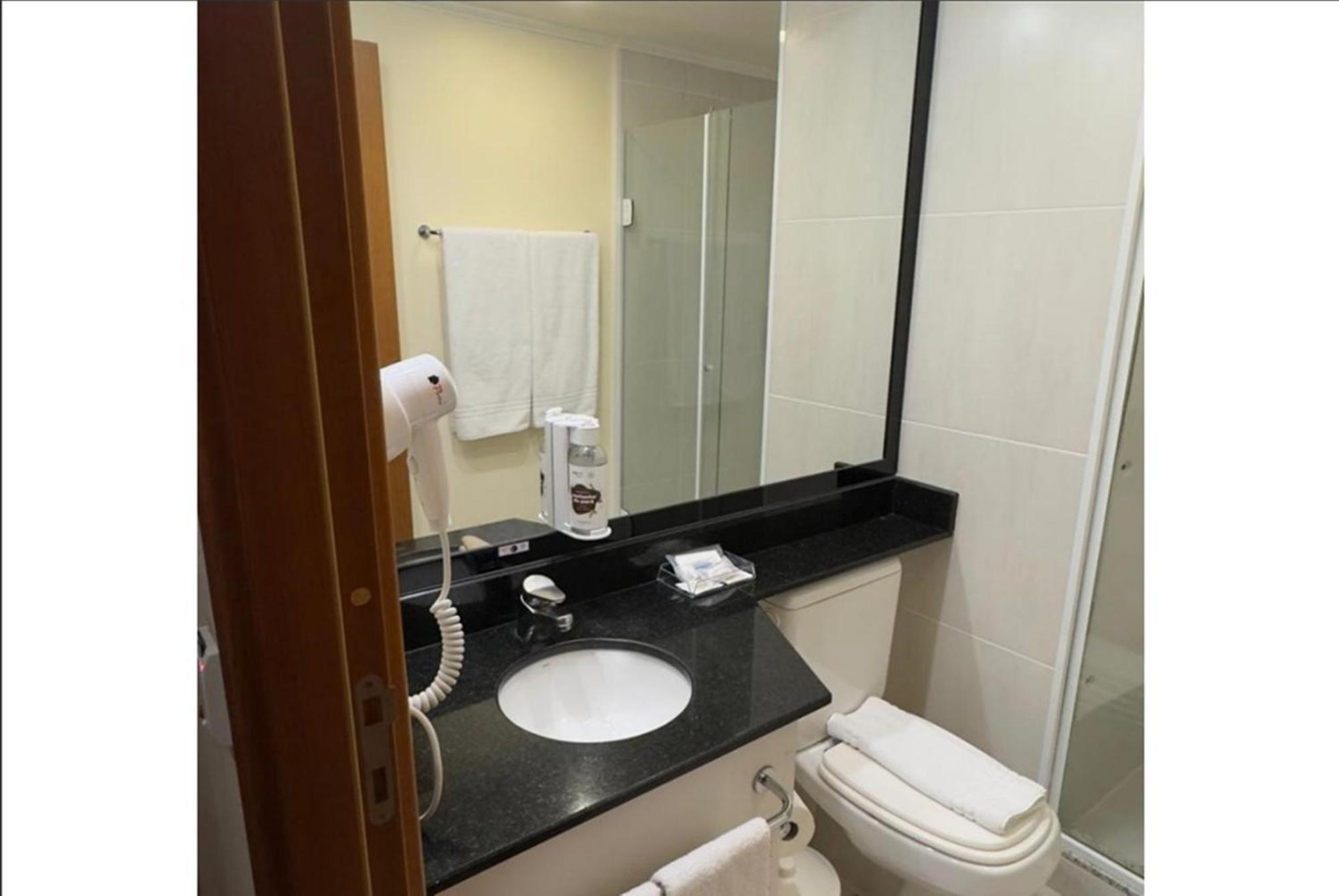 Deluxe Twin Room,1617463437:JPEG