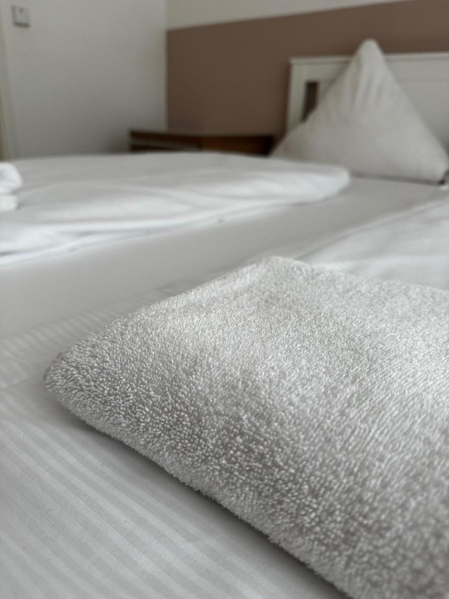 Tweepersoonskamer met 2 Aparte Bedden