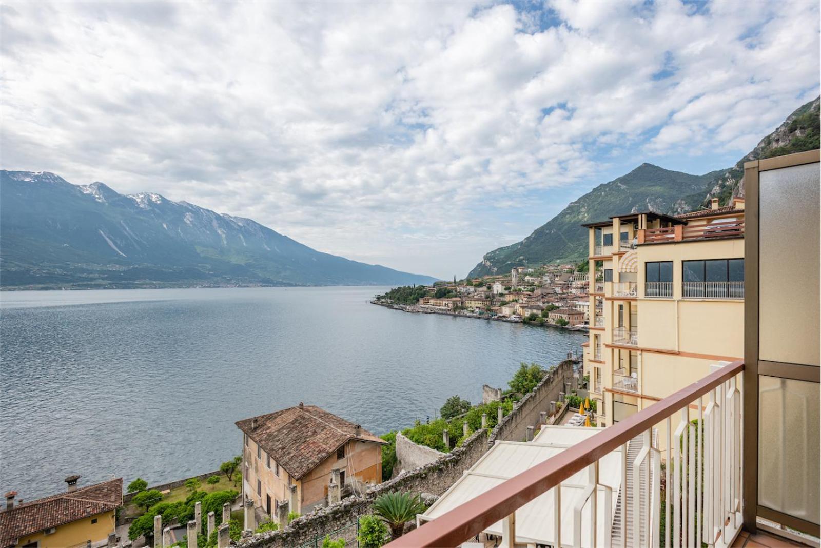 Economy Double Room Lake View