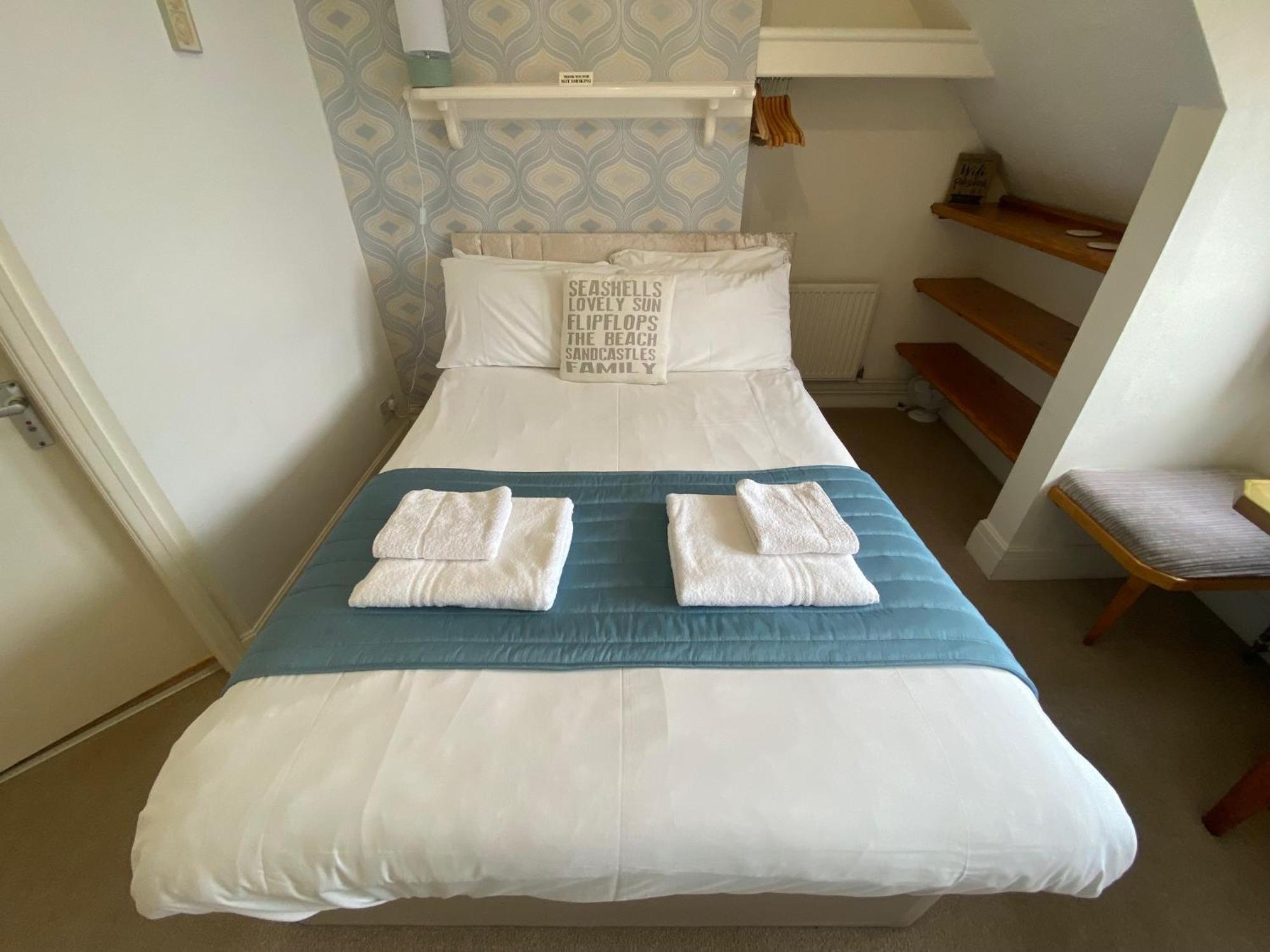 Standard Double Room with Sea View,1621412050:JPEG