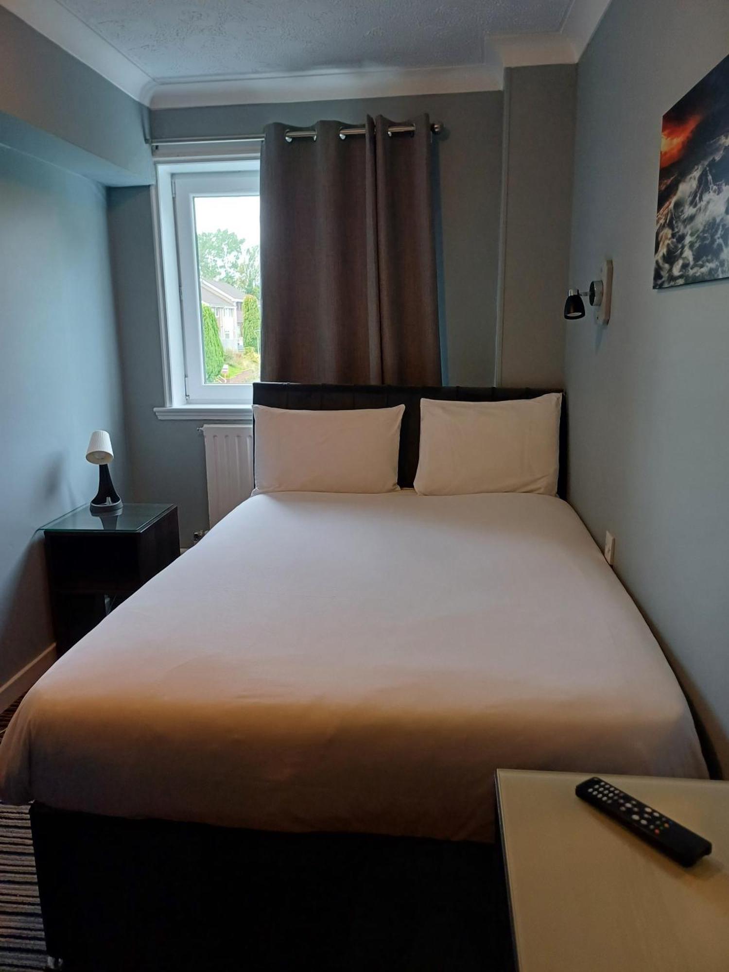 Double Room with Private Bathroom,1622012181:JPEG