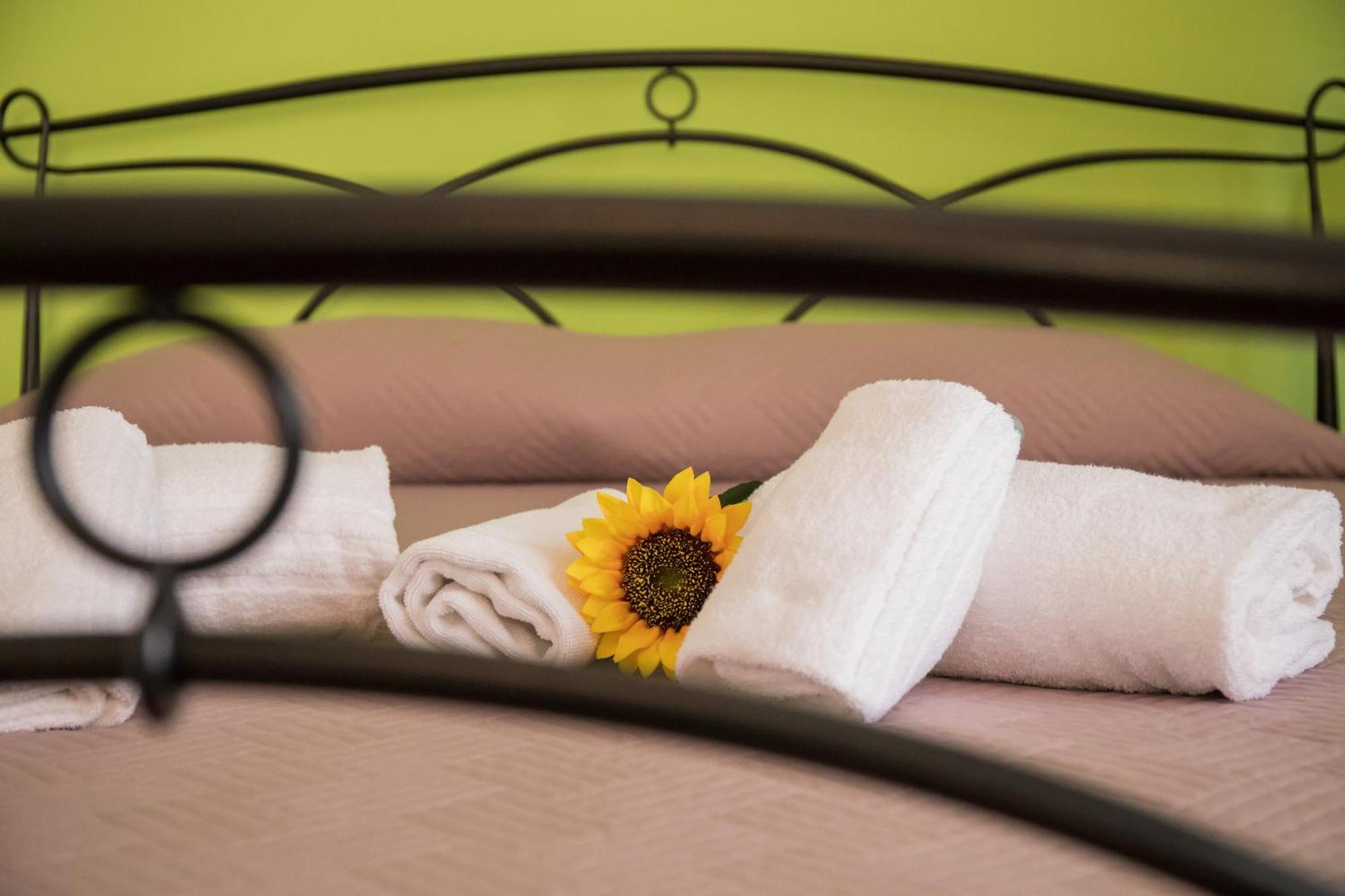 Chambre Triple avec Salle de Bains Privative Séparée