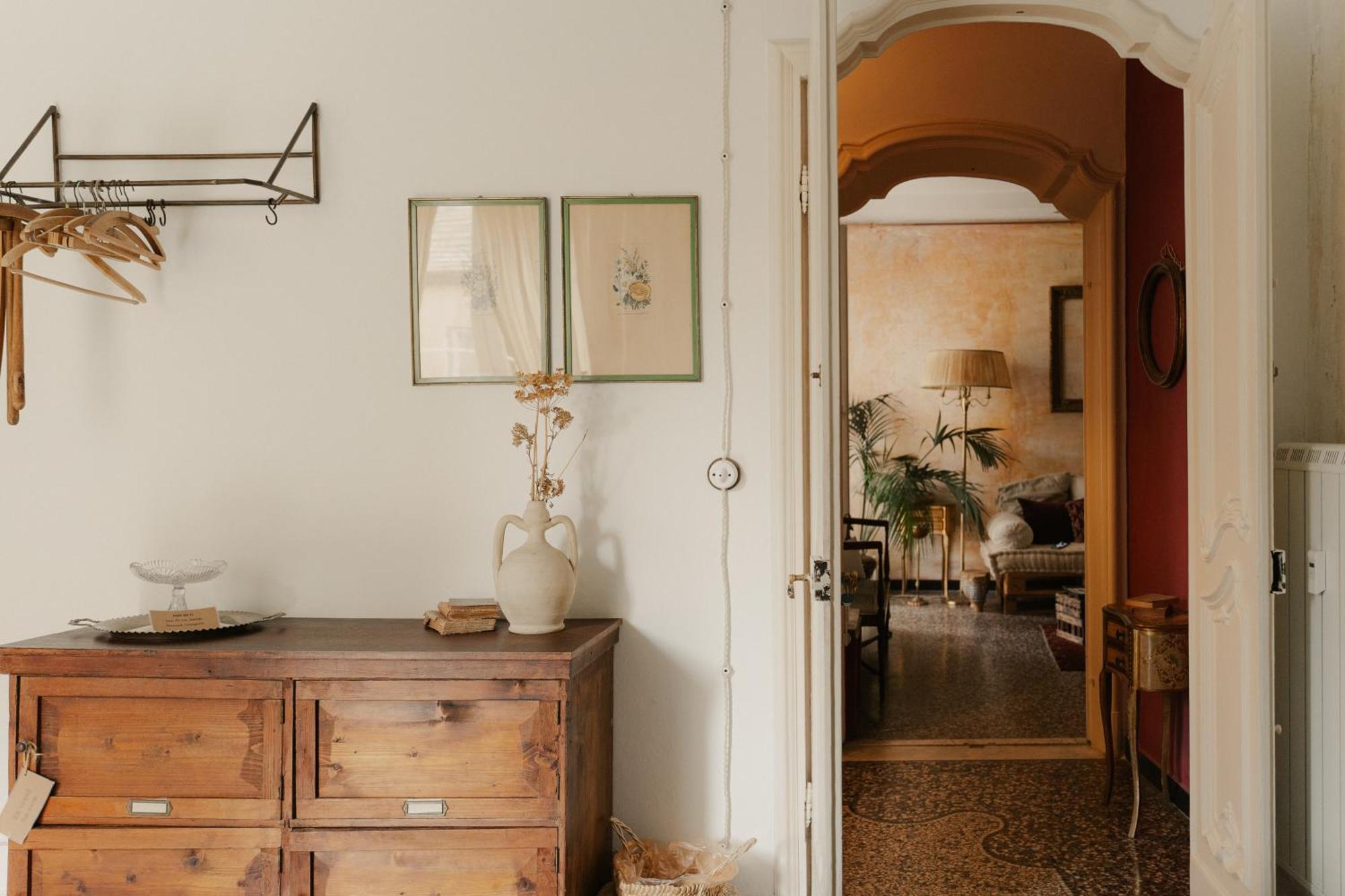 Double Room Private External Bathroom