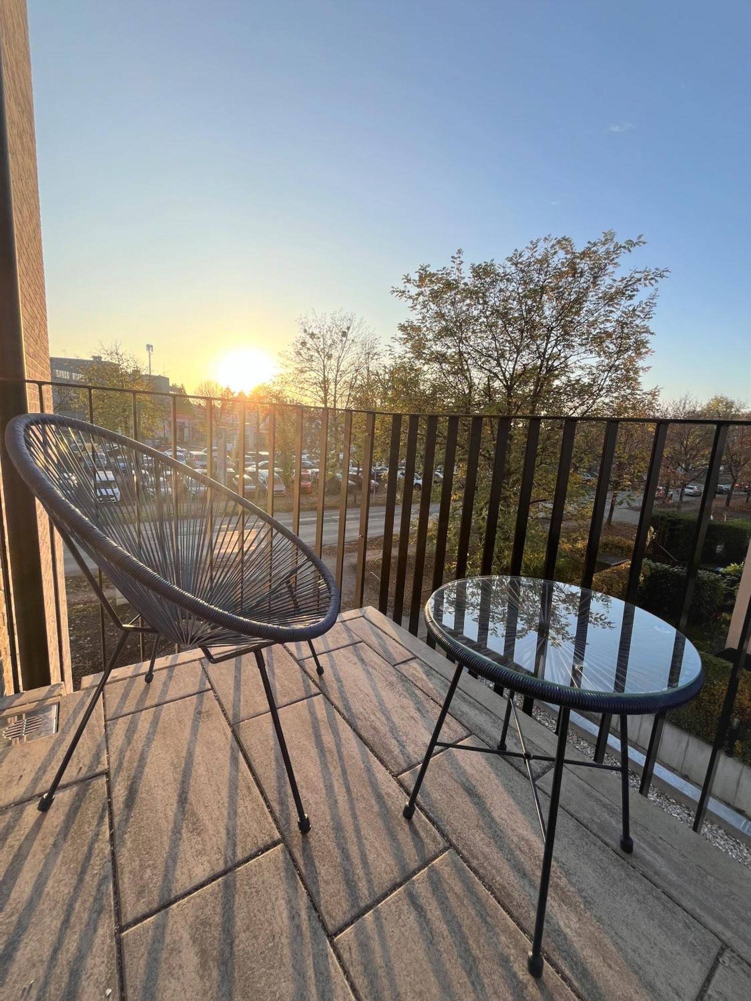 Apartamento Superior com Varanda