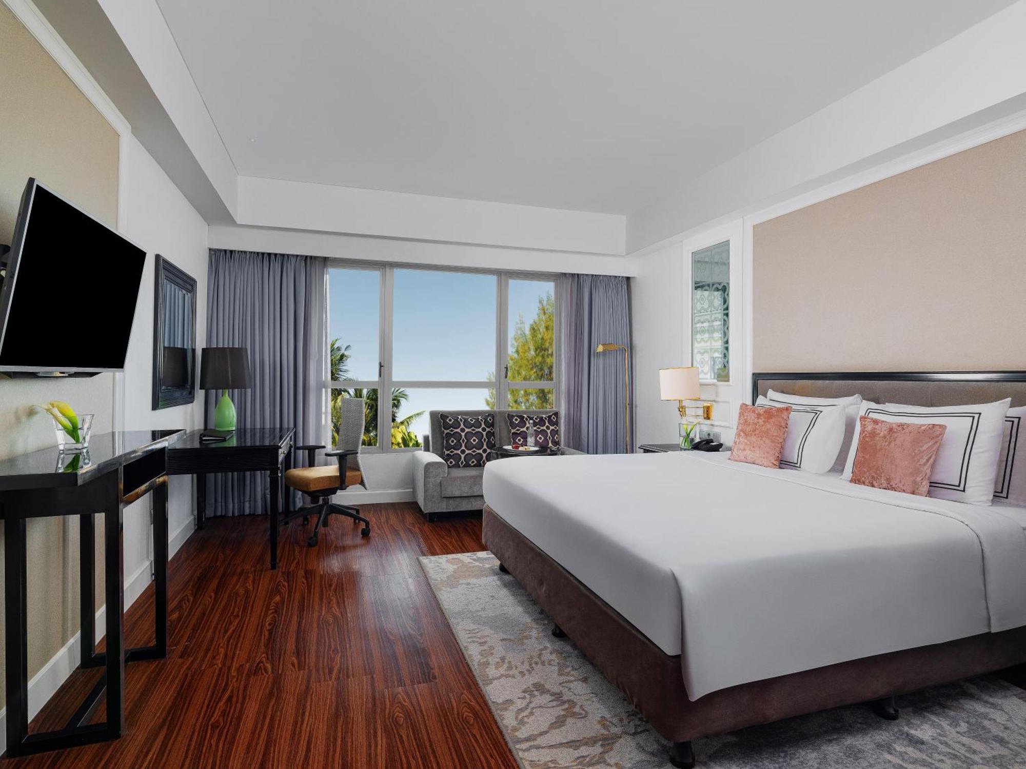 The Level Guestroom