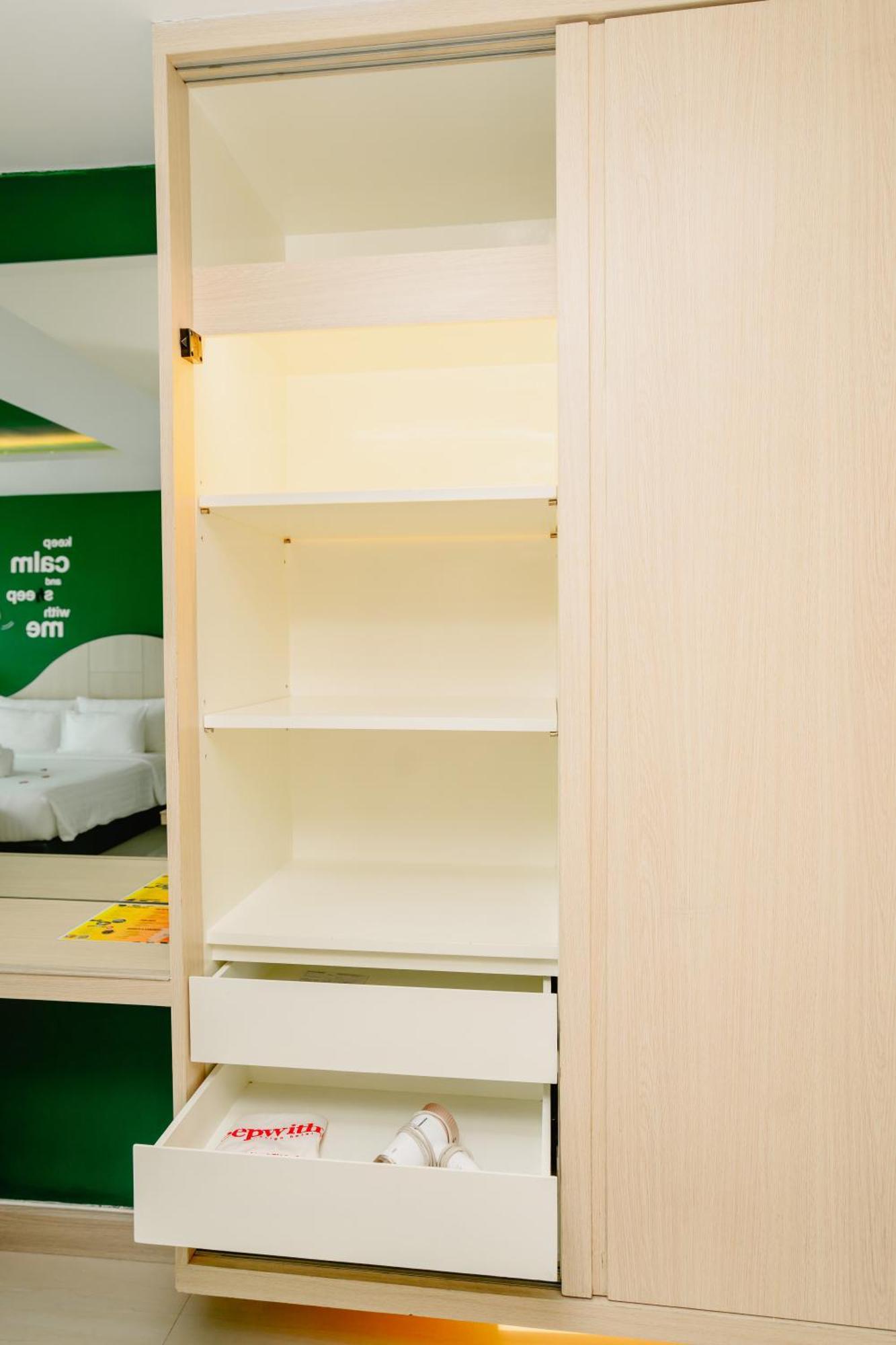 Deluxe Double Room with Spa Bath + Free access to Sauna Room,1627219895:JPEG