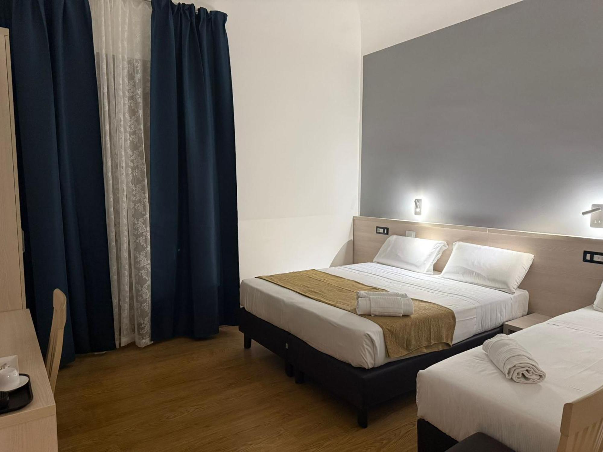 Comfort Triple Room