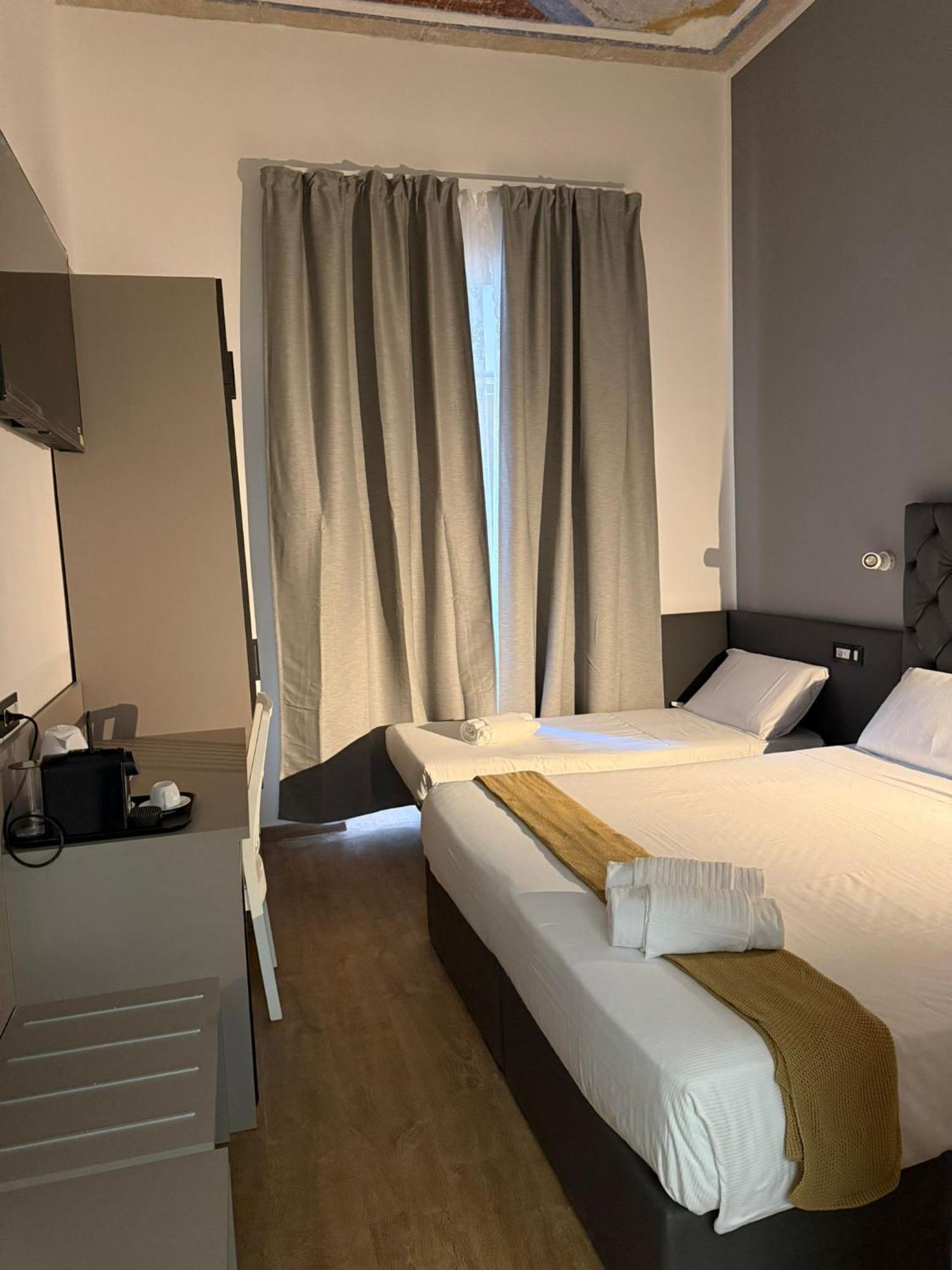 Triple Room Balcony