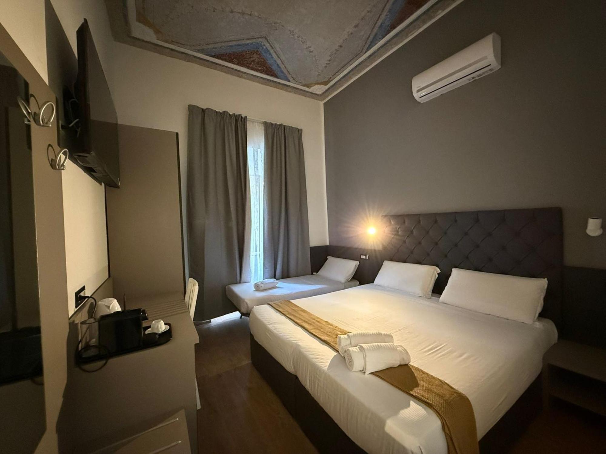 Triple Room Balcony