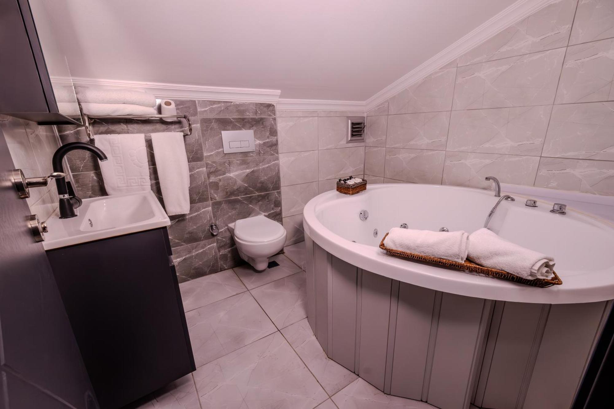King Suite