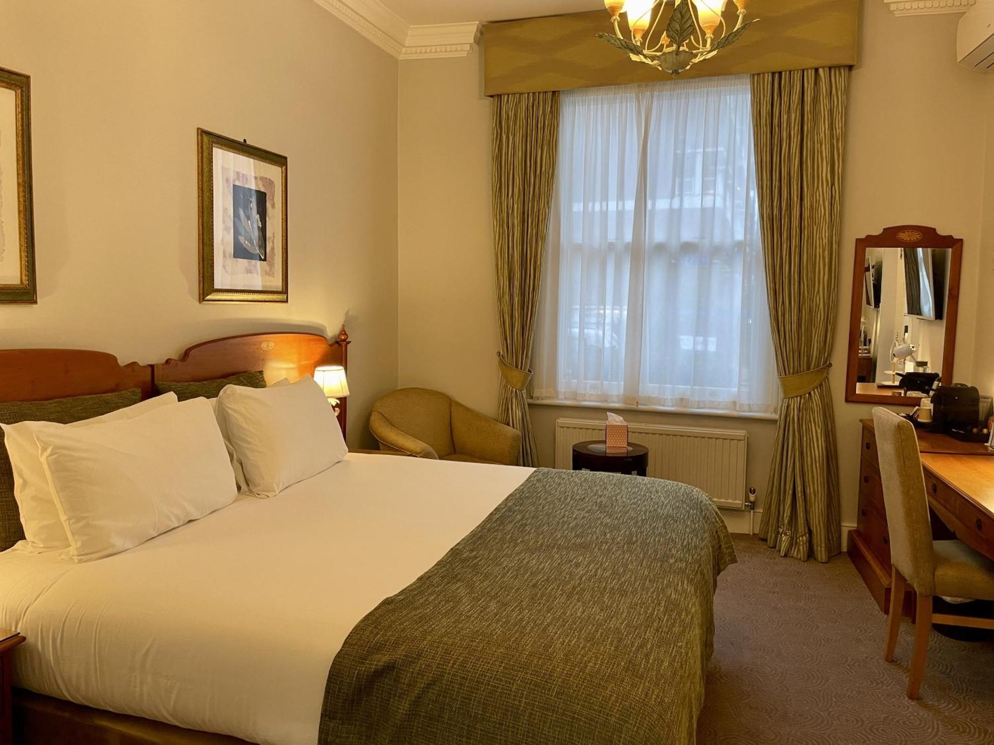 Superior Double Room,1631545688:JPEG