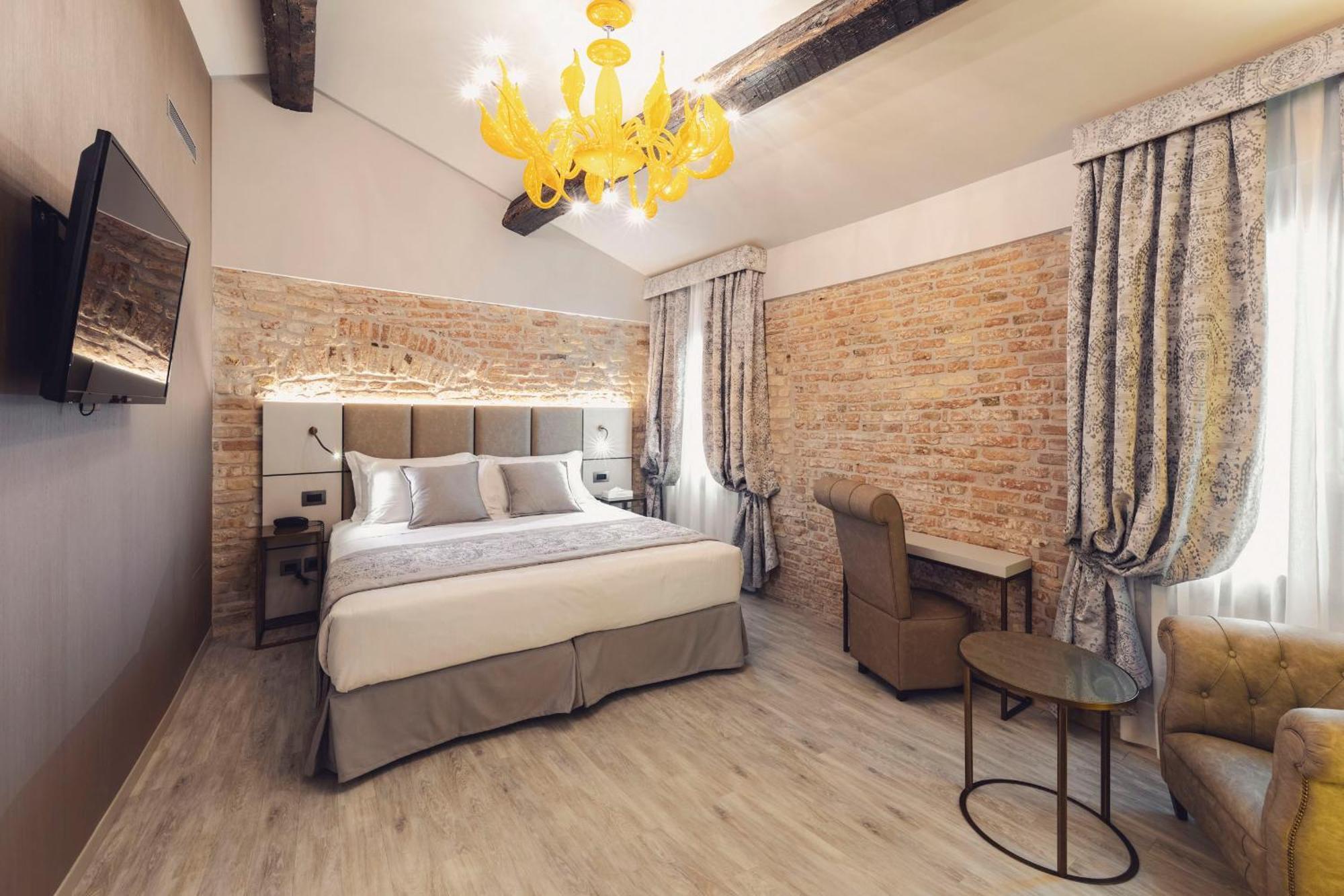 Romantic Junior Suite